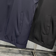 KIT25FW秋冬新款男士高端商务休闲简约双面穿马甲!经典王牌单品,独家售卖!!整体的造型设计感极强,将 KIT25FW秋冬新款男士高端商务休闲简约双面穿马甲!经典王牌单品,独家售卖!!整体的造型设计感极强,将