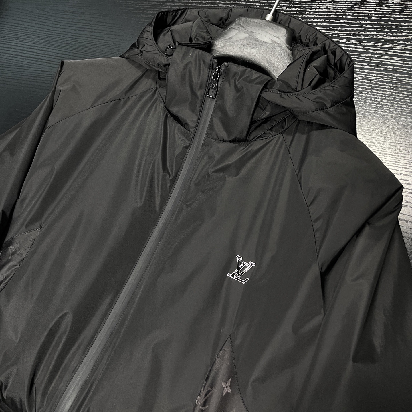 NO:522729,Details ~,alexander wang19860909细节图～,,alexander wang,Men's clothing