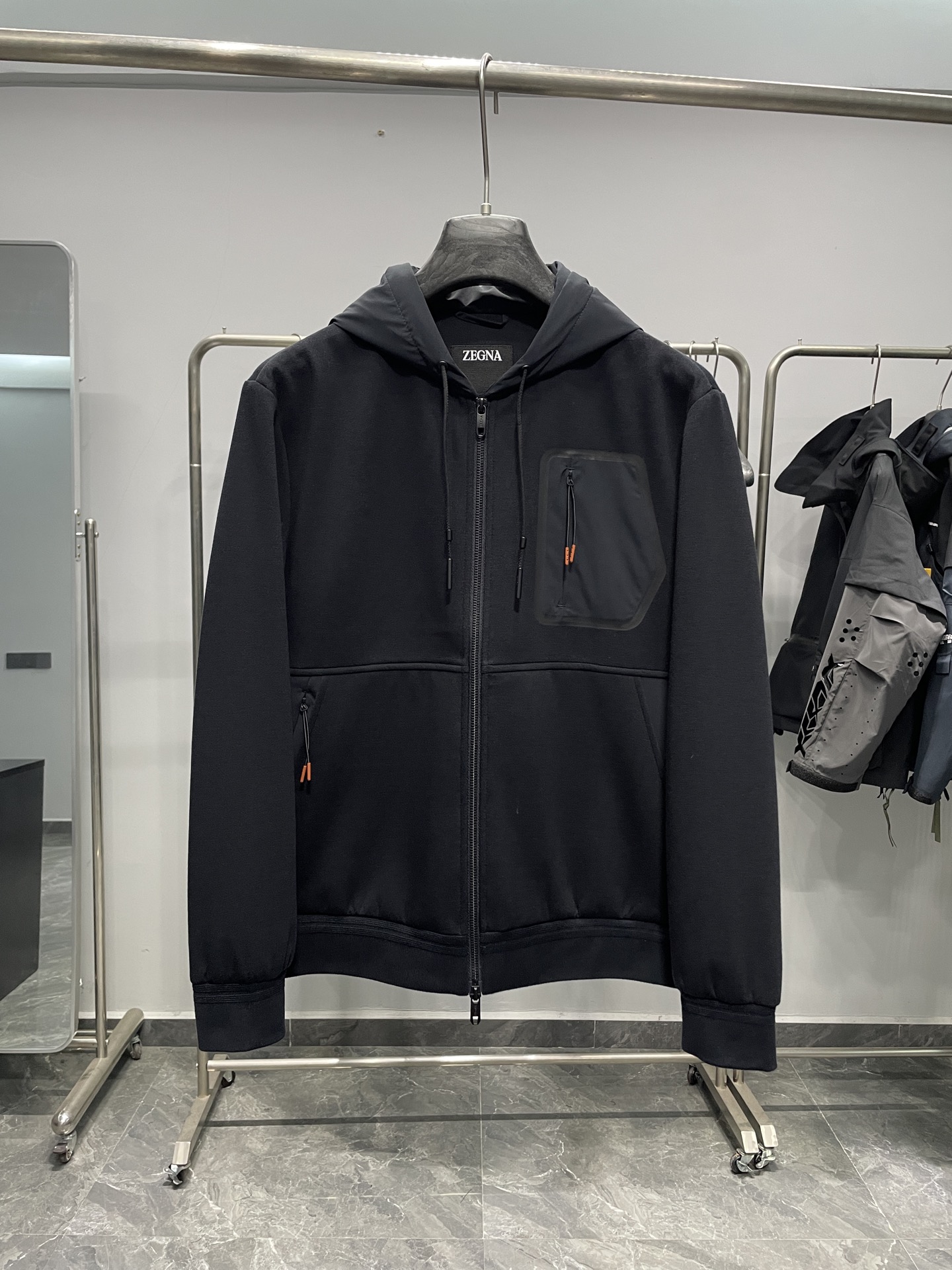 EZ25FW秋季新款进口羊毛运动开衫夹克，男士时尚抽绳拉链帽衫外套！贸易公司渠道稀出，同步官网发售！都市