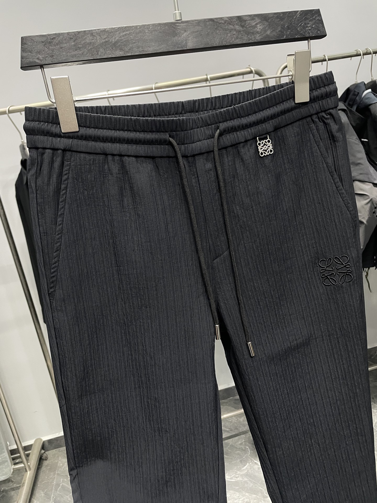 。黑色细节图～