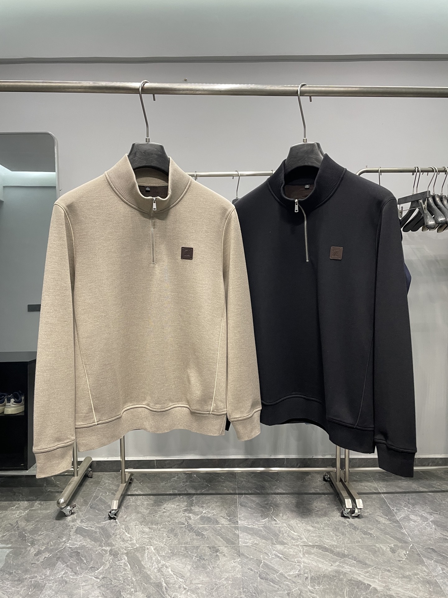 Men's Wool Blend Half-Zip Pullover Sweater - Stylish & Comfortable 2 i1757551833984 8592 0 0