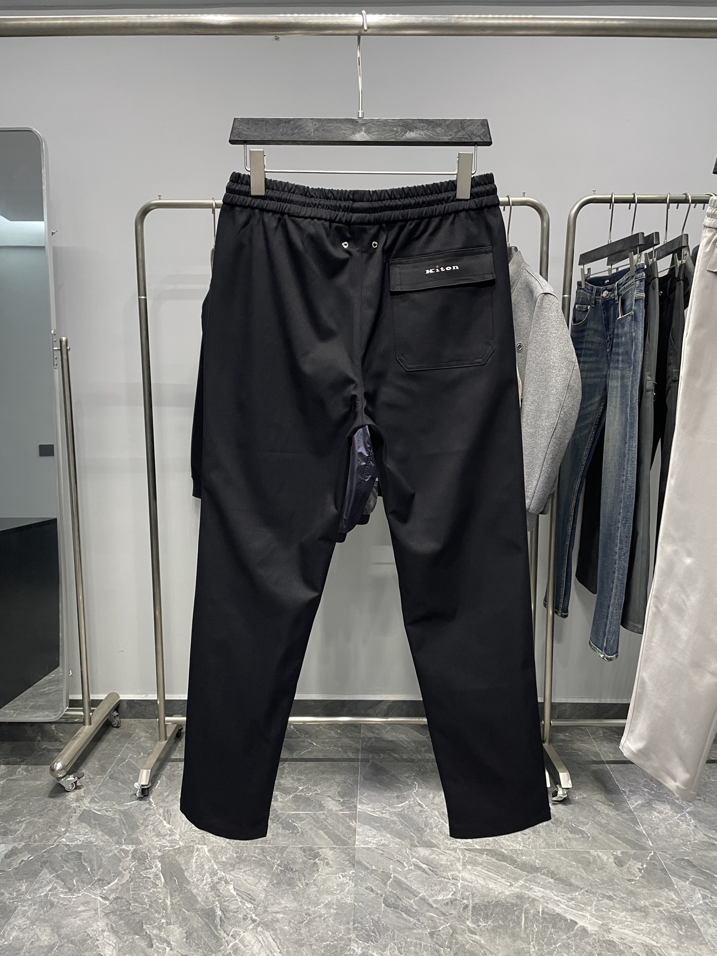 。黑色细节图～