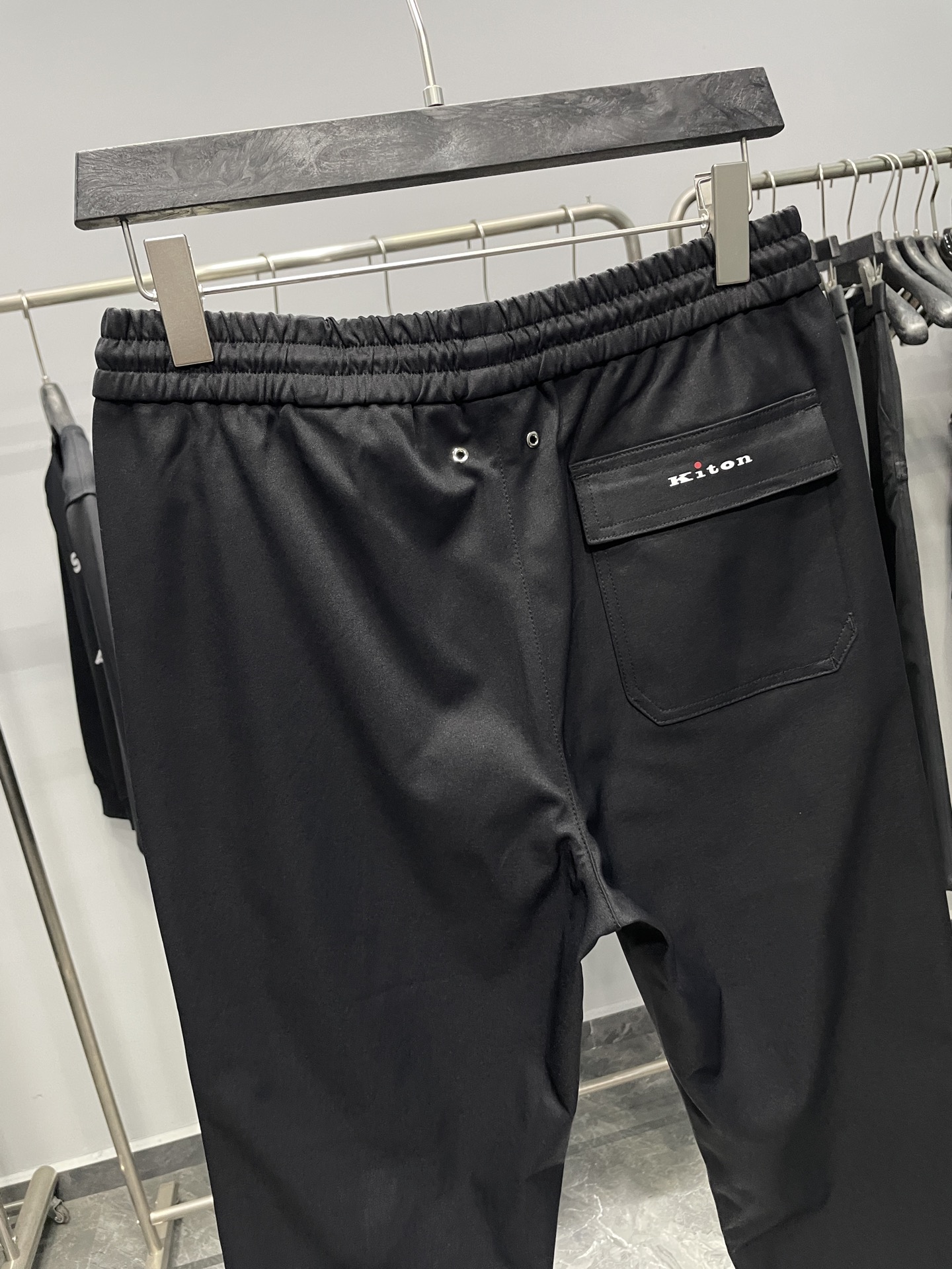 。黑色细节图～