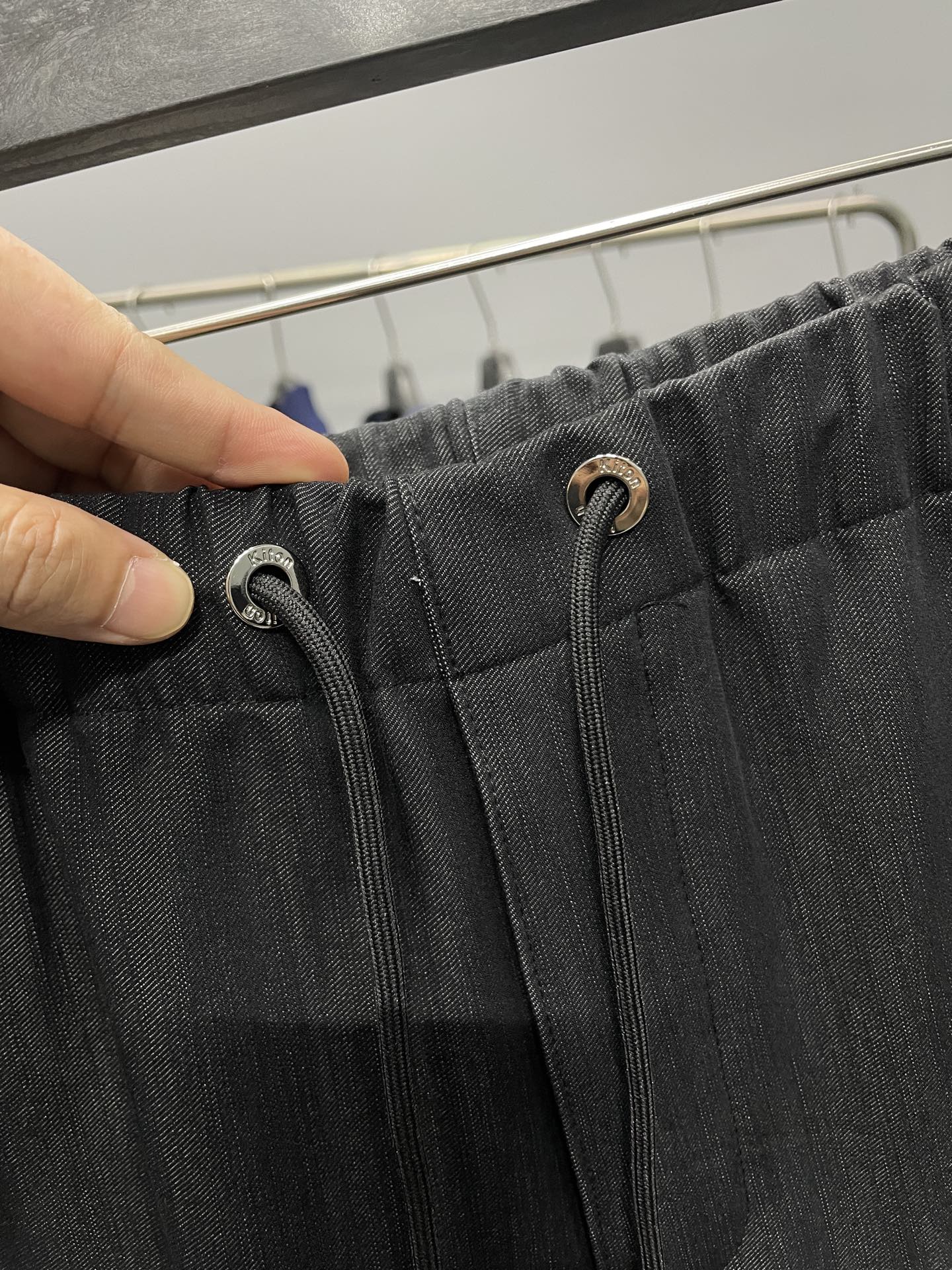 。黑色细节图～