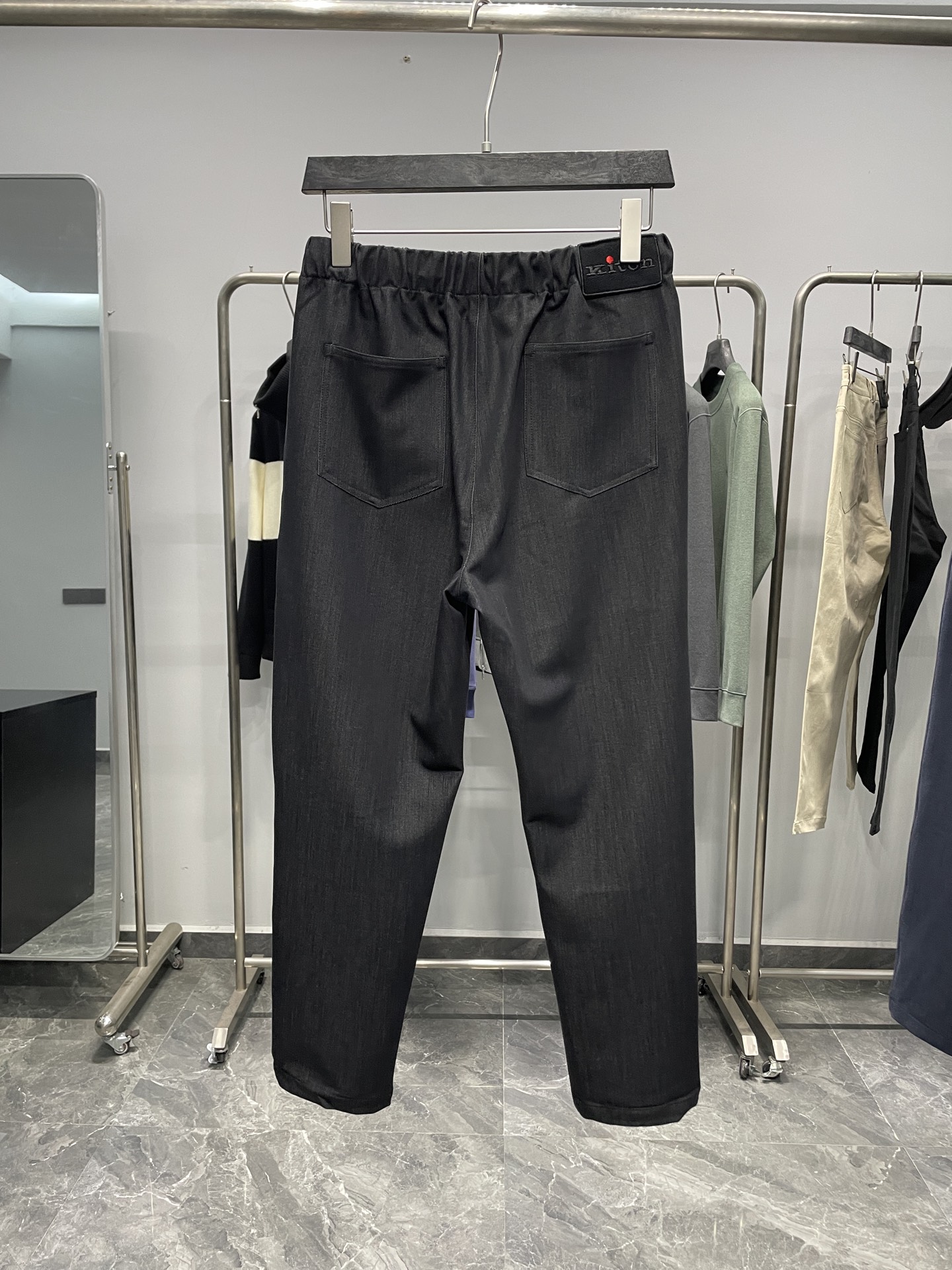 。黑色细节图～