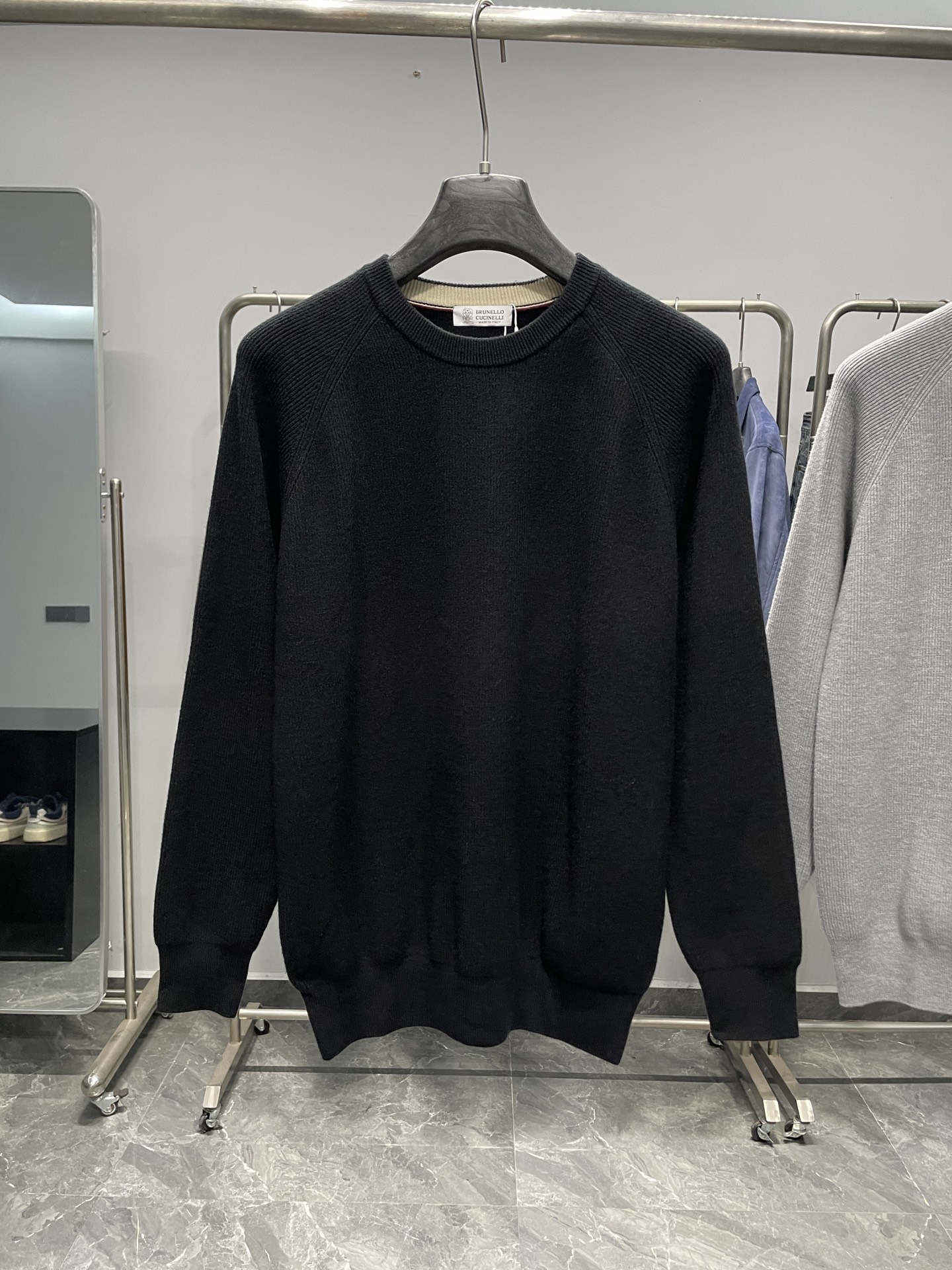 NO:530992,Black details ~,alexander wang19860909黑色细节图～,,alexander wang,Men's clothing