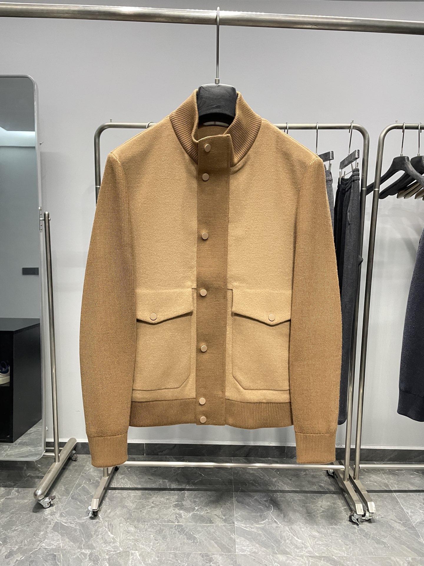 卡其色细节图～