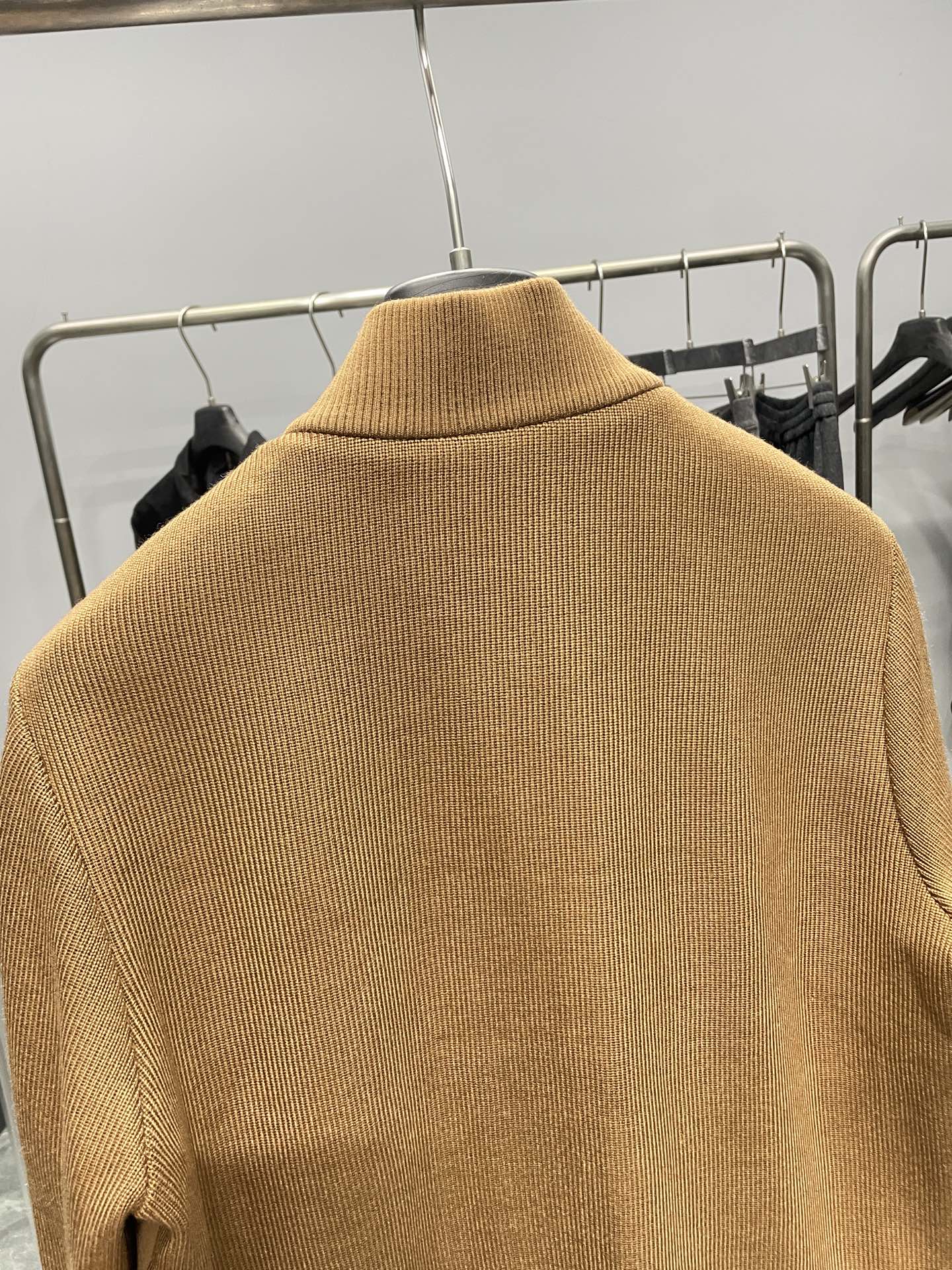 卡其色细节图～