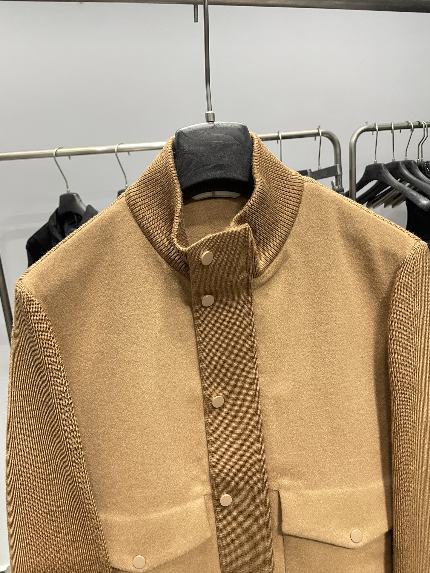 卡其色细节图～