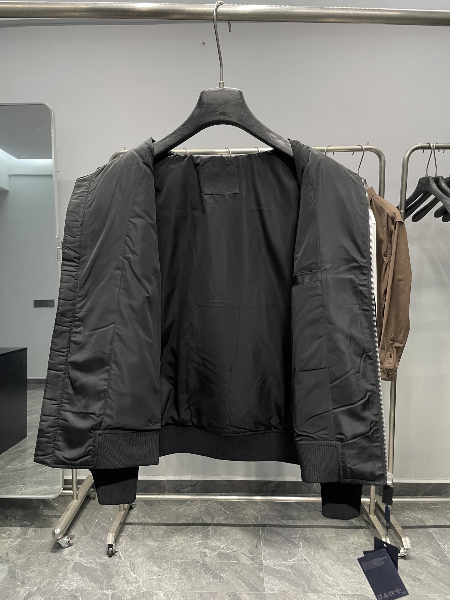 。黑色细节图～