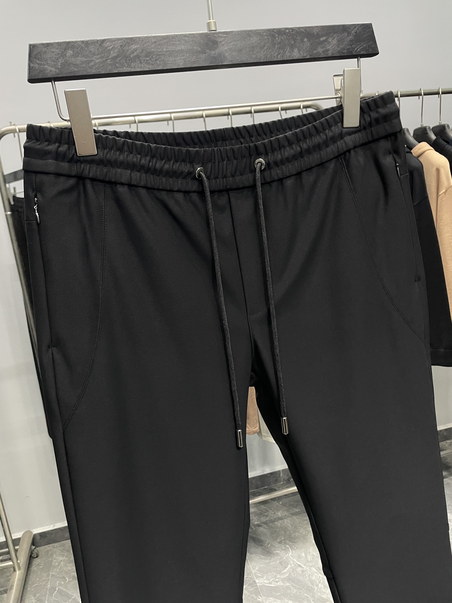 。黑色细节图～