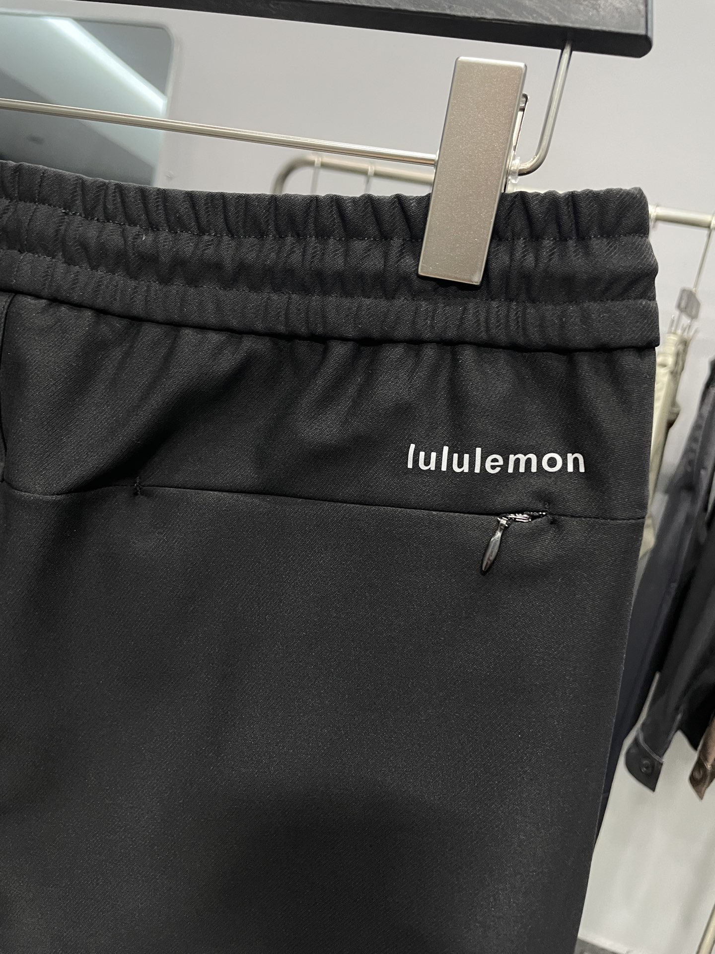 。黑色细节图～