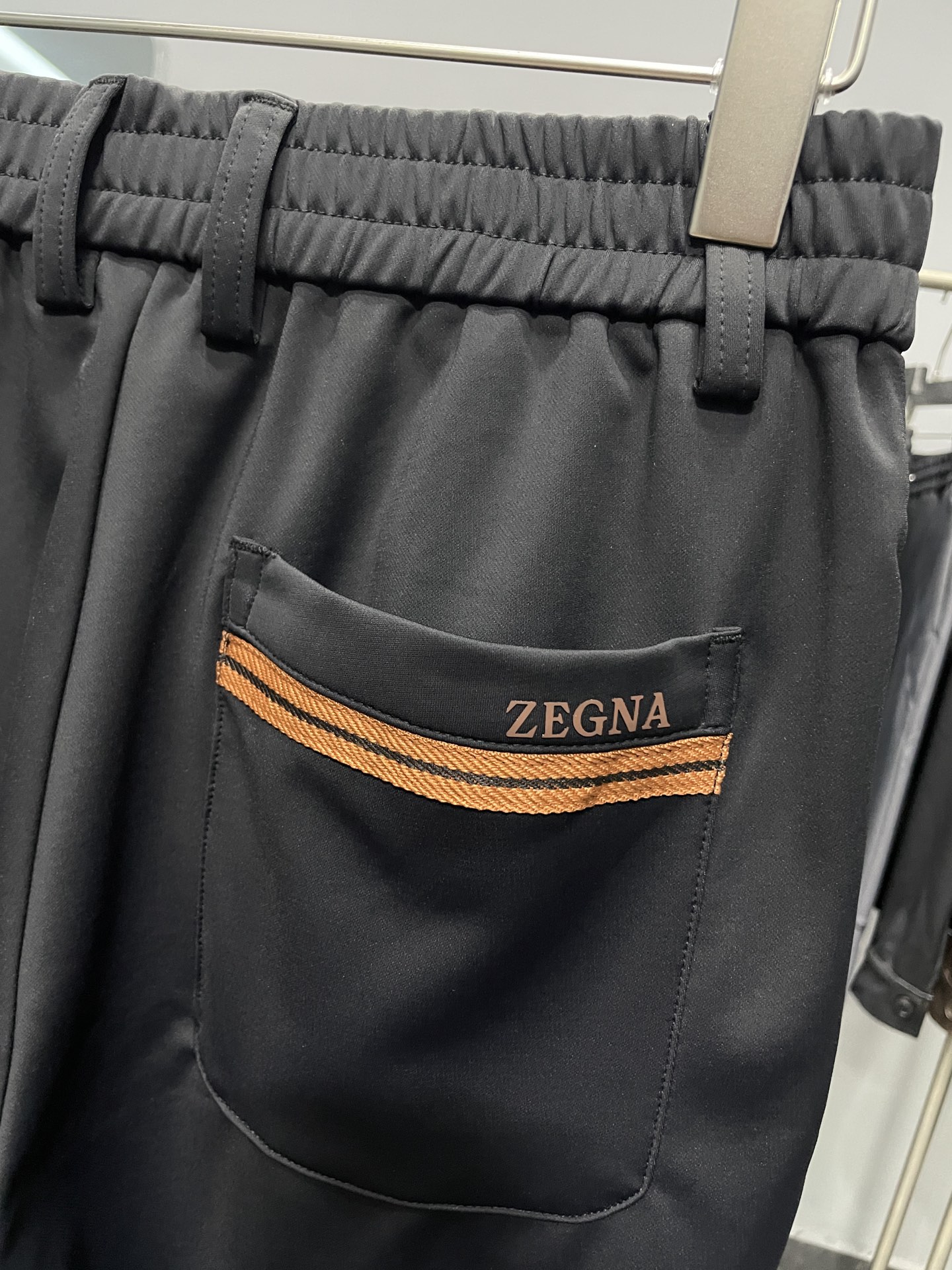 。黑色细节图～