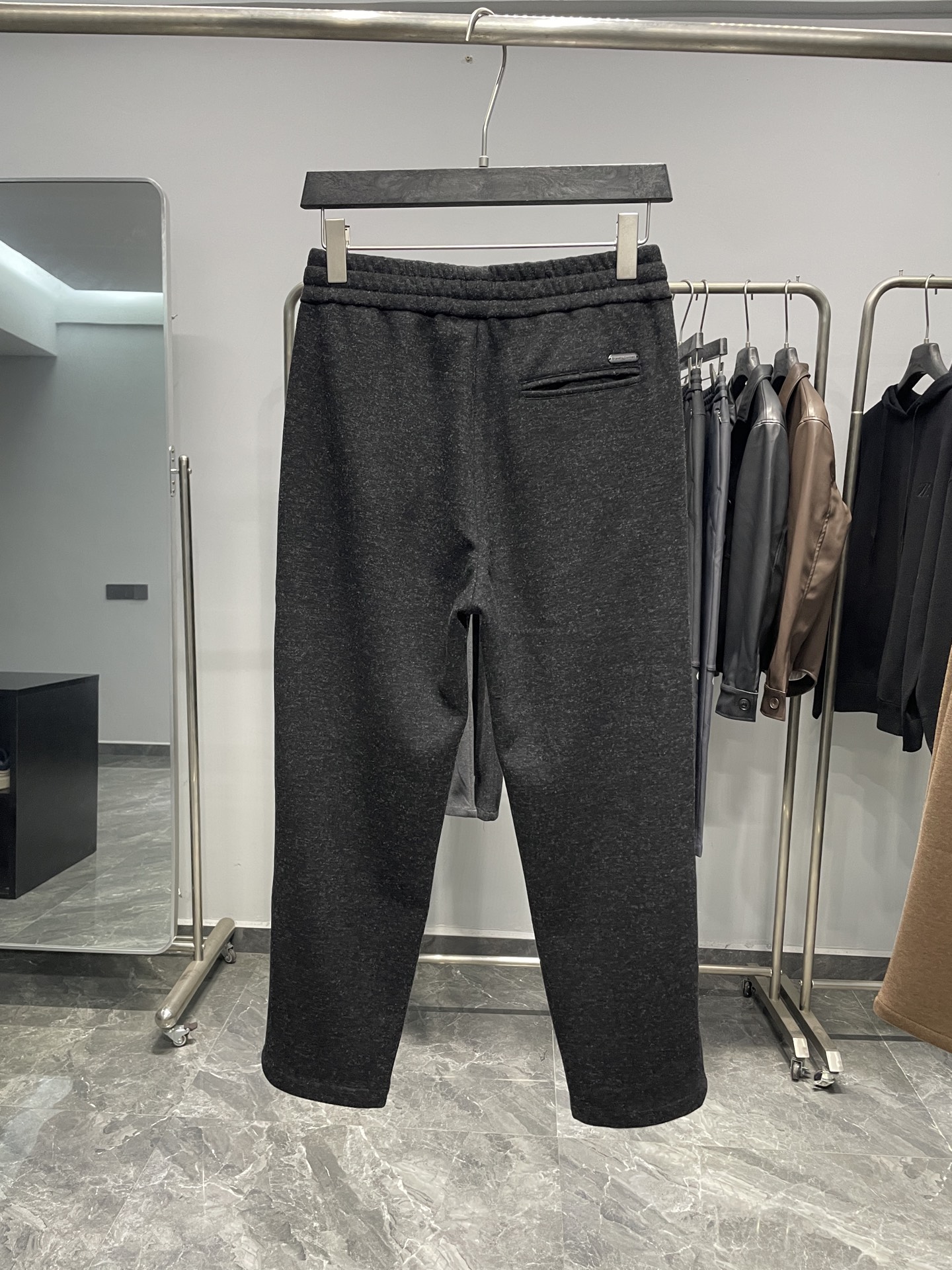 。黑色细节图～