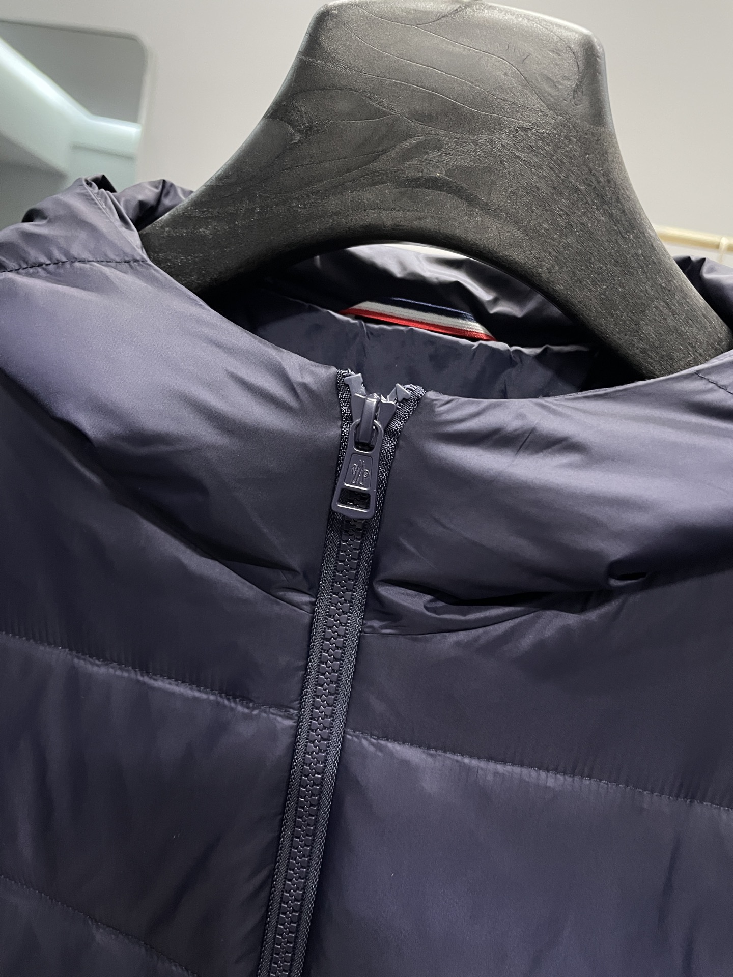 羽绒服 蓝色细节图～