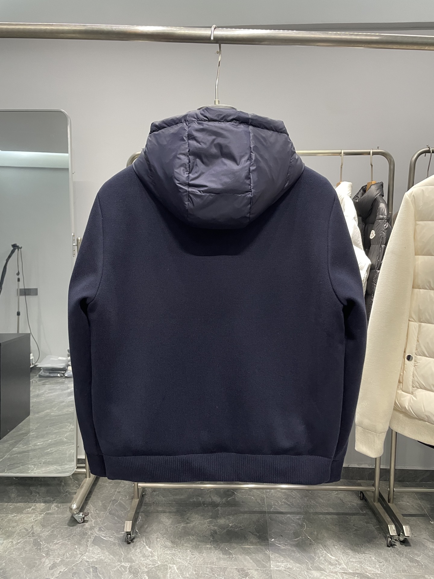 羽绒服 蓝色细节图～