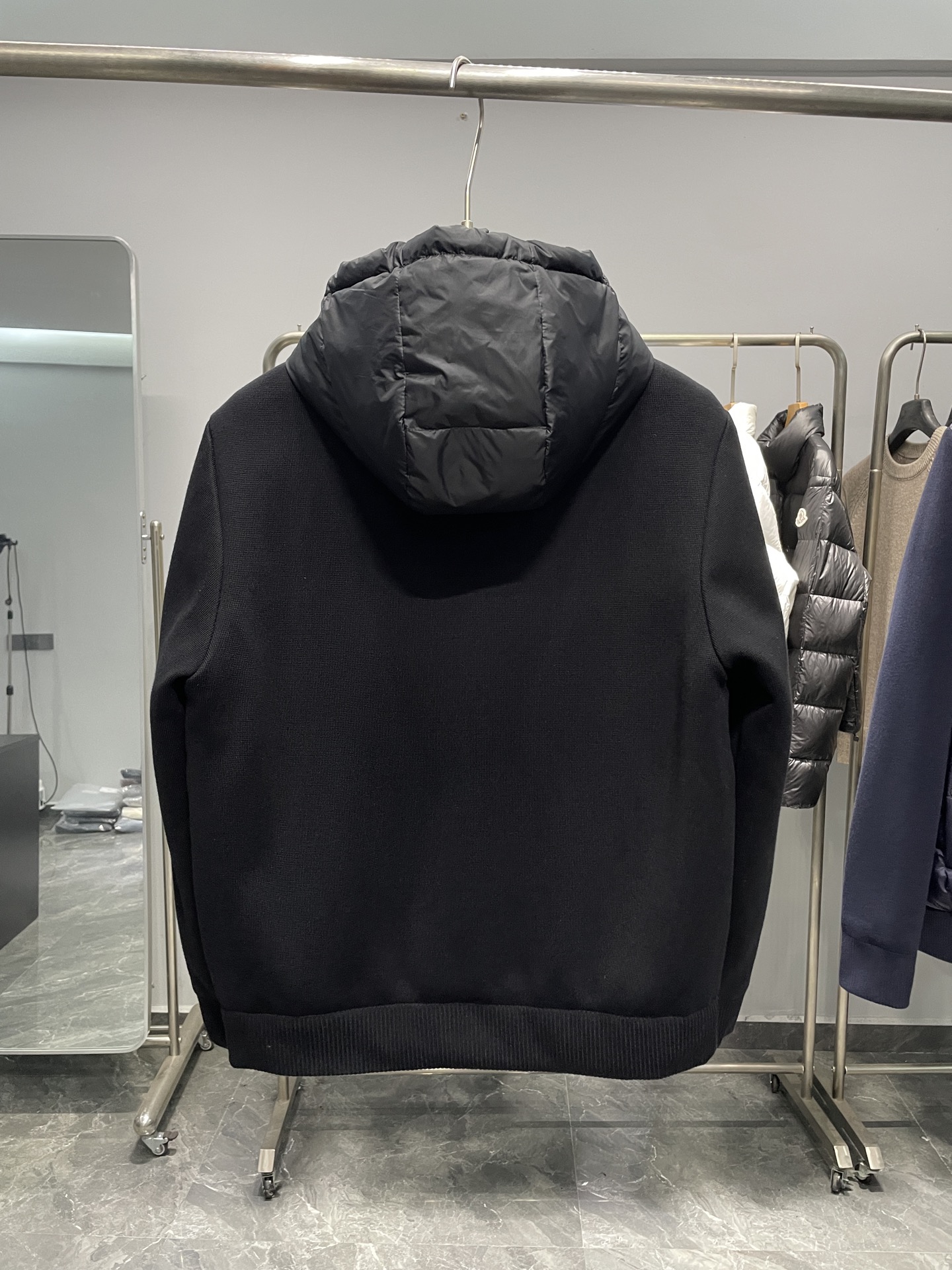 羽绒服 黑色细节图～