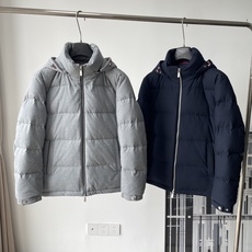 羽绒服 BC26FW秋冬新款连帽羽绒服!来自意大利高端品牌BC,延续品牌标志性的意式极简轻奢美学,将高级质感与冬日保暖 羽绒服 BC26FW秋冬新款连帽羽绒服!来自意大利高端品牌BC,延续品牌标志性的意式极简轻奢美学,将高级质感与冬日保暖