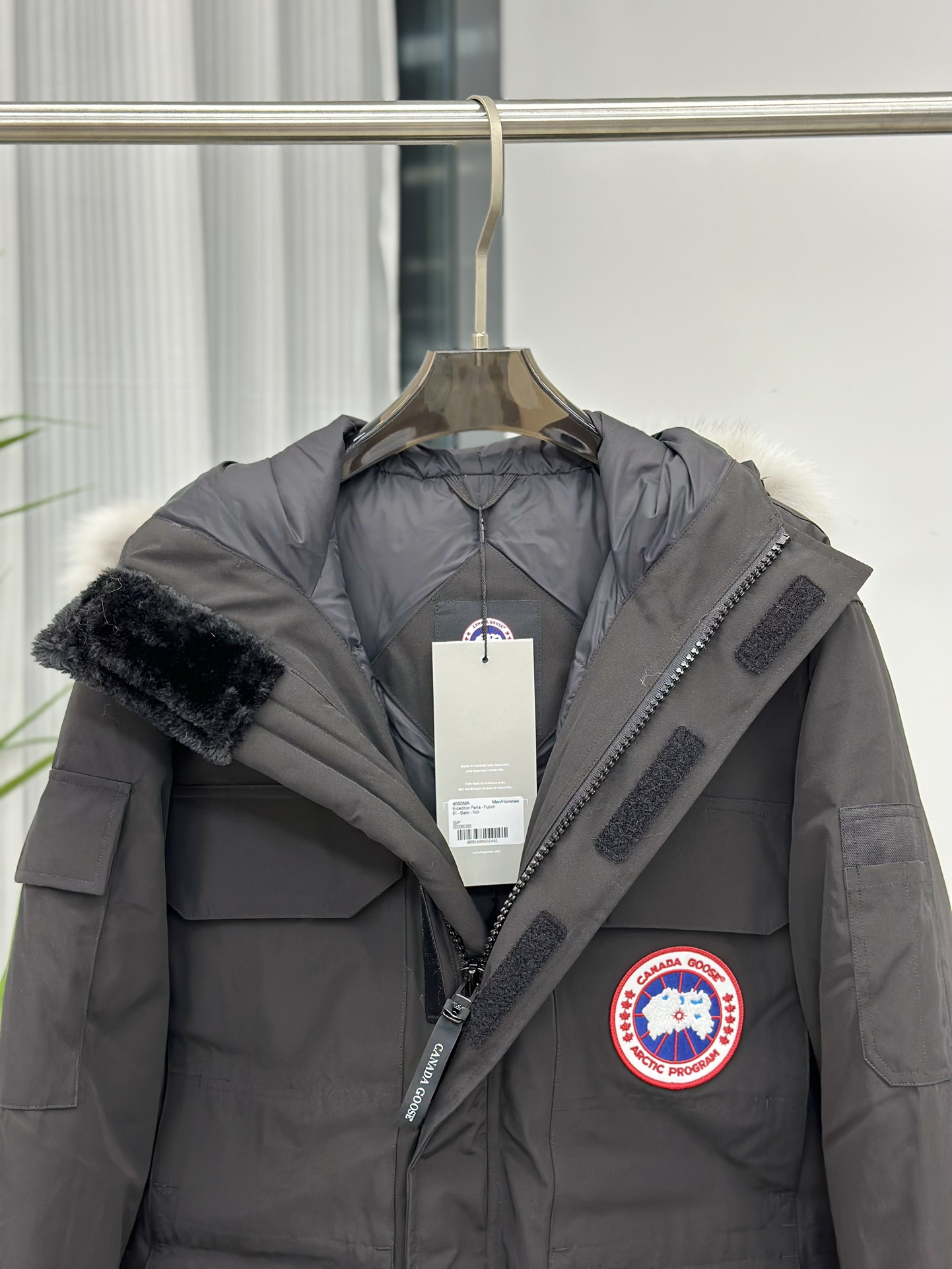 💰350狼毛。𝗖𝗮𝗻𝗮𝗱𝗮 𝗚𝗼𝘀𝗲 / 加拿大鹅🦢 08羽绒服
         【 黑色 】