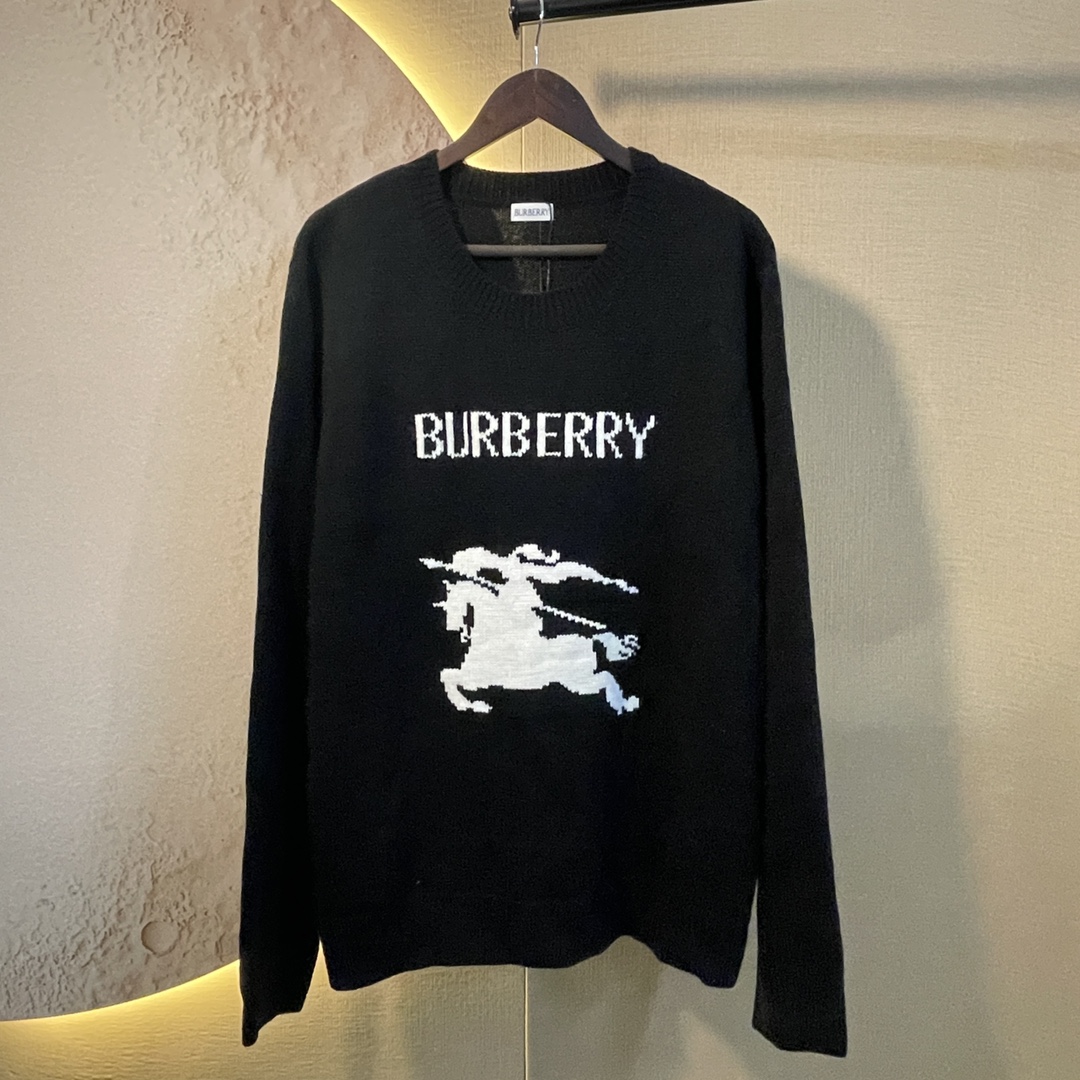 🔥Sincronización de gabinete Z🔥El gabinete exclusivo bur*/Burberry 25Z vende simultáneamente el último suéter de cuell…