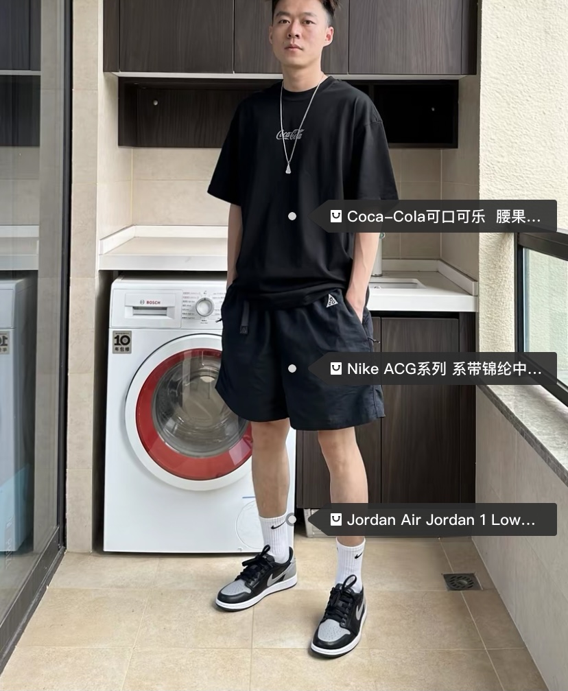 NIKE ACG 运动工装短裤服装 5