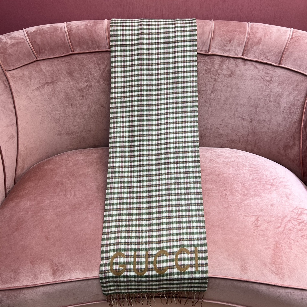 Gucci Wool-Cashmere Plaid Scarf with Logo, 35cm x 200cm - Brown/Green 4 i1703228487 2701 0