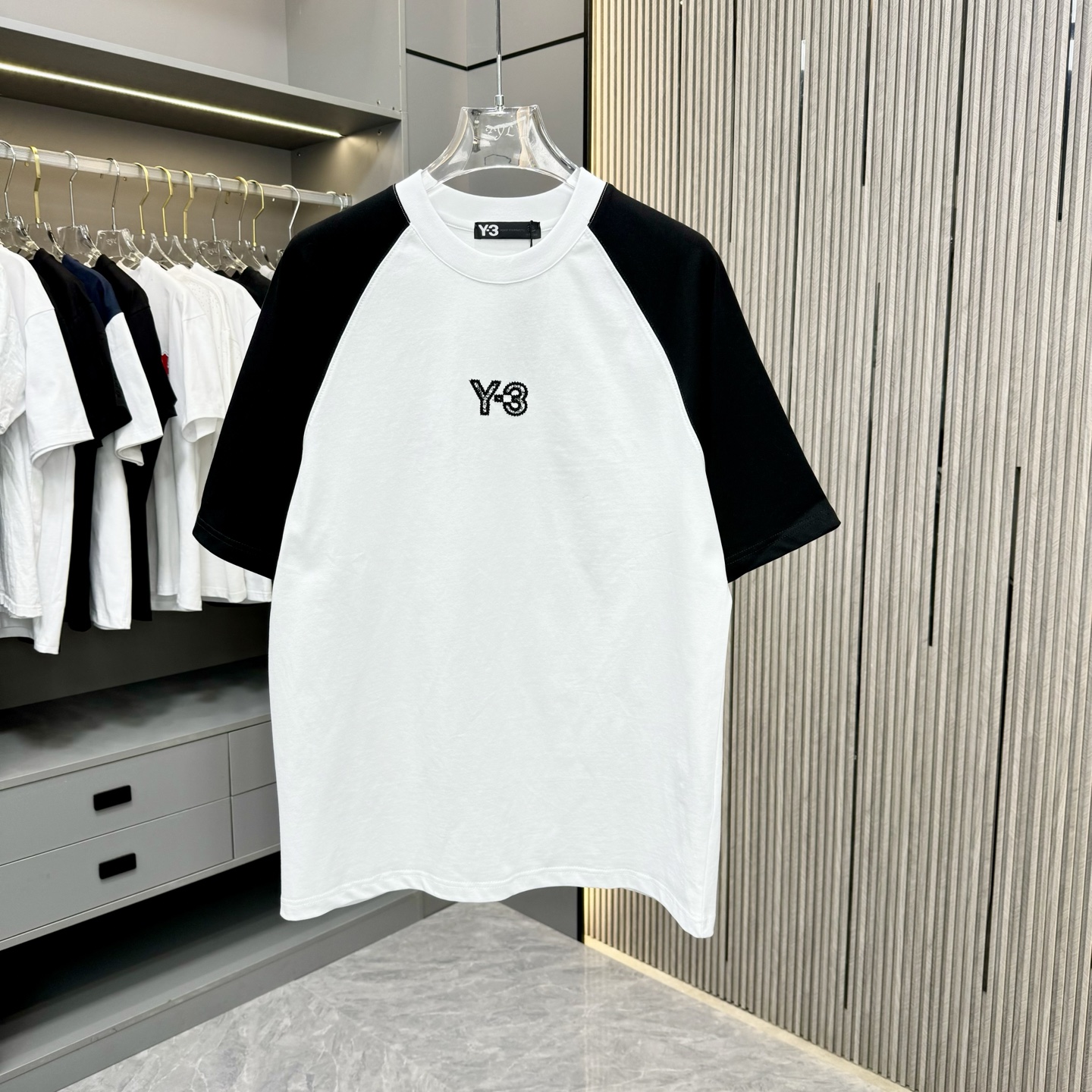 “Y-3 Yamamoto Designer Brand: 228 FW Cotton T-shirts Cleaning and Sizing Guide” - 图片 2
