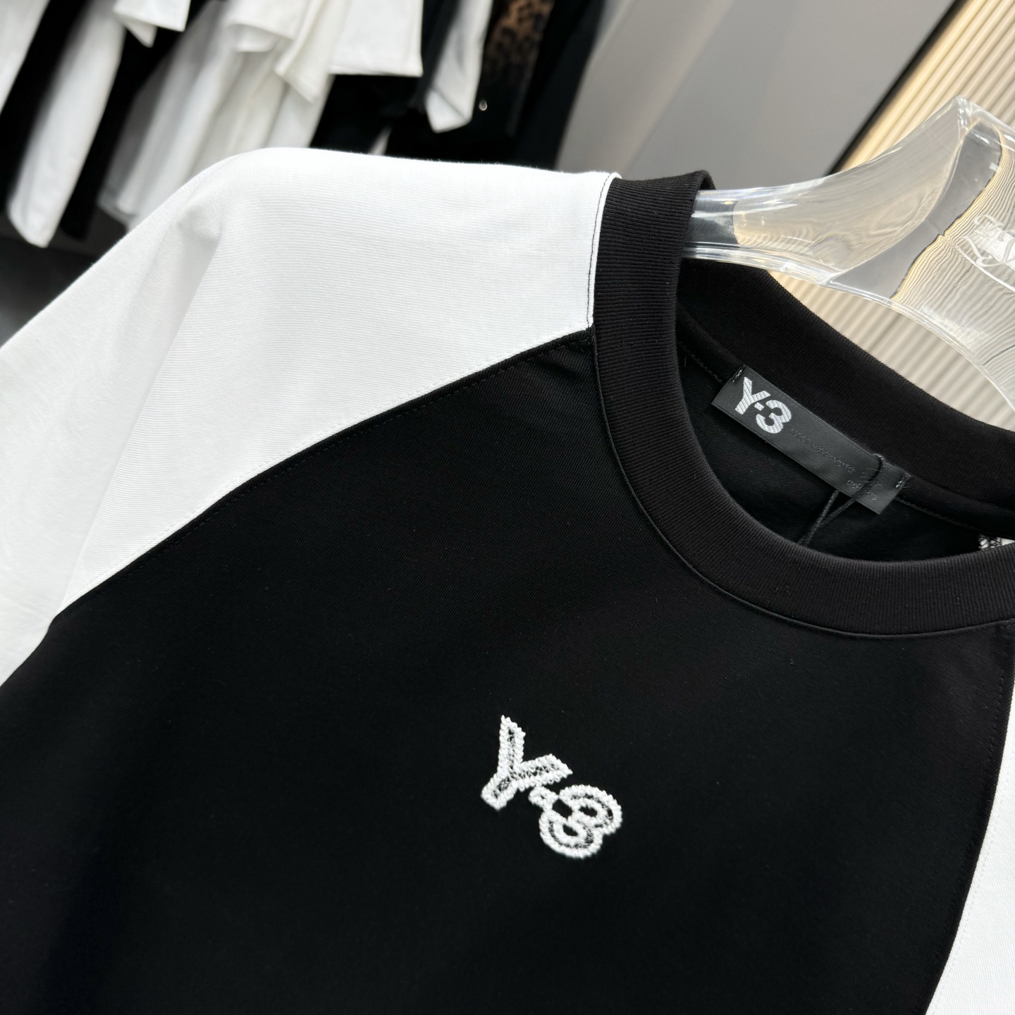 Y-3 Yamamoto Designer Brand: 228 FW New T-Shirts in Premium Cotton - 图片 5