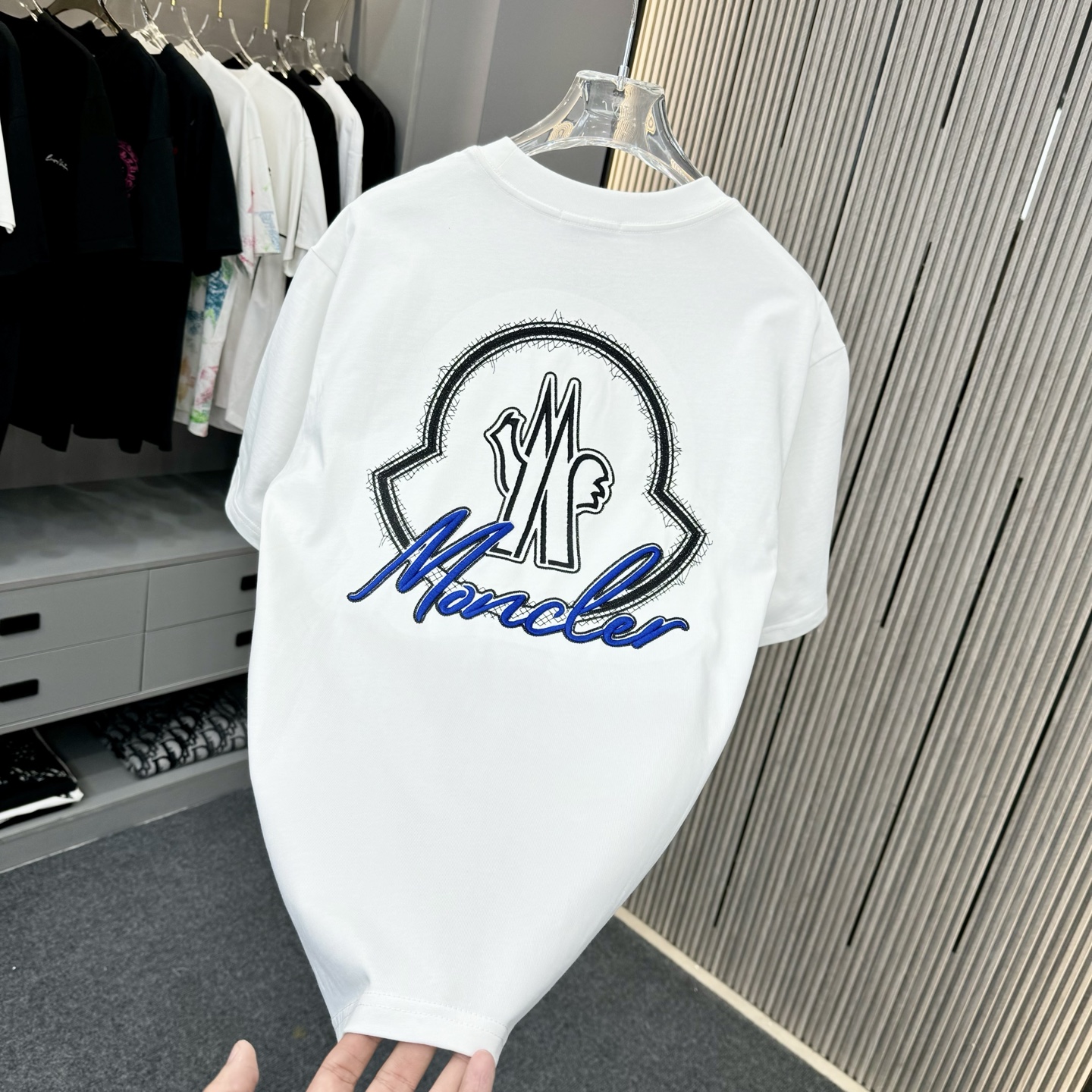 몽클레어 남성 반팔 티셔츠 상세 이미지 4