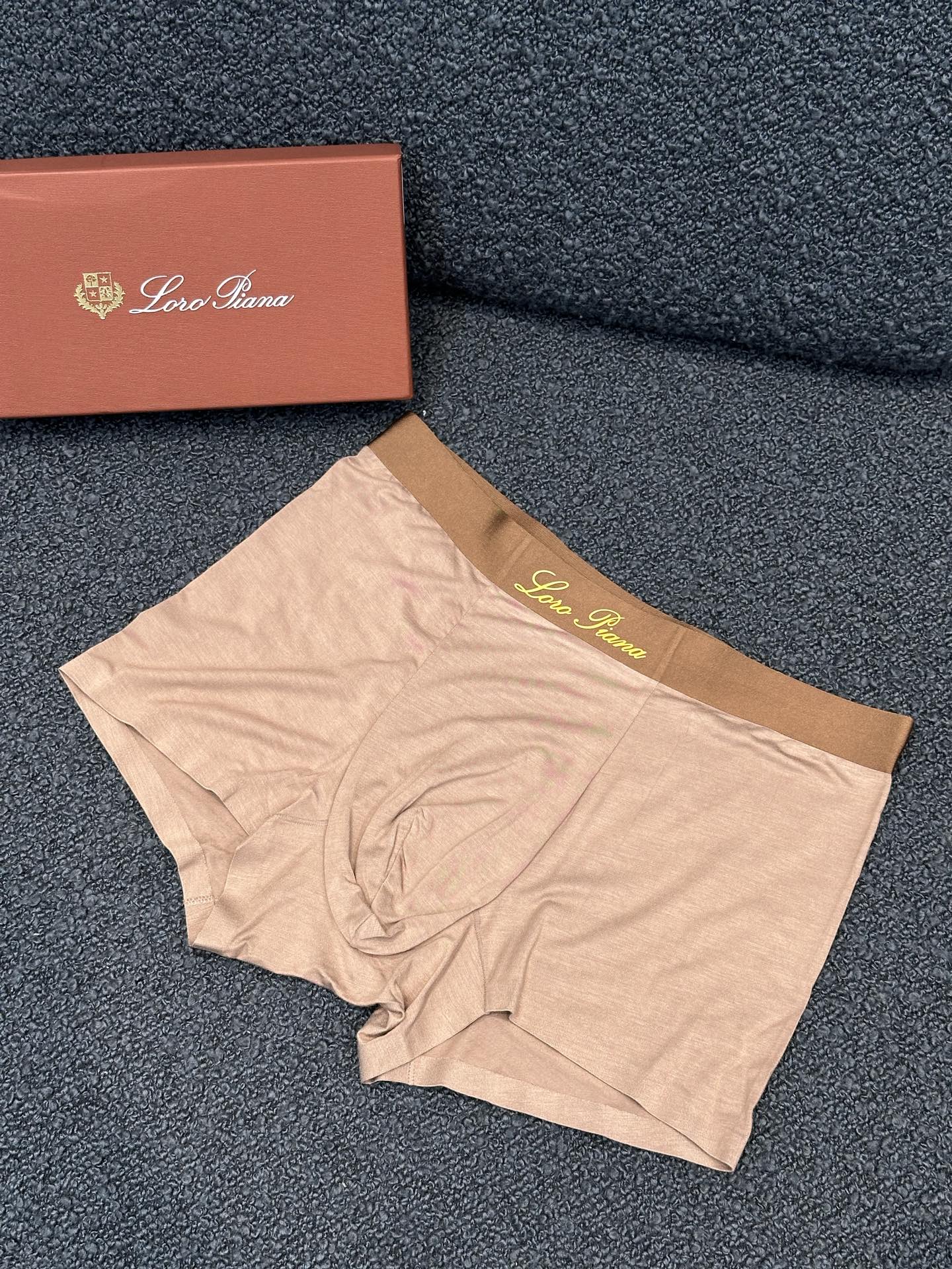 诺悠翩雅 Loro Piana 奢华高定外套服装 #iodg 7