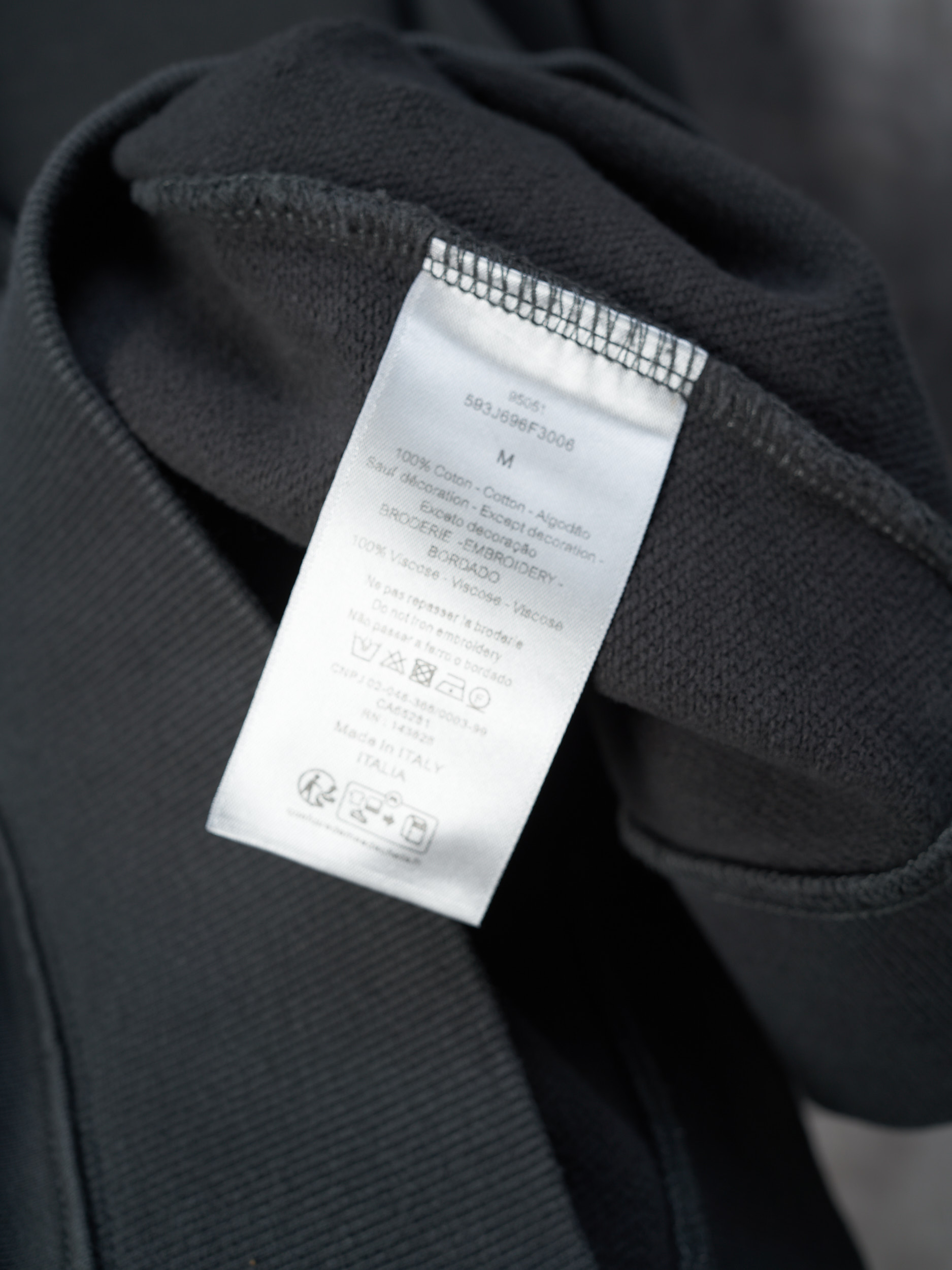 Dior Men's Gray CD Logo Crewneck Sweatshirt, Comfortable and Stylish 11 i1757541455617 5445 0 9