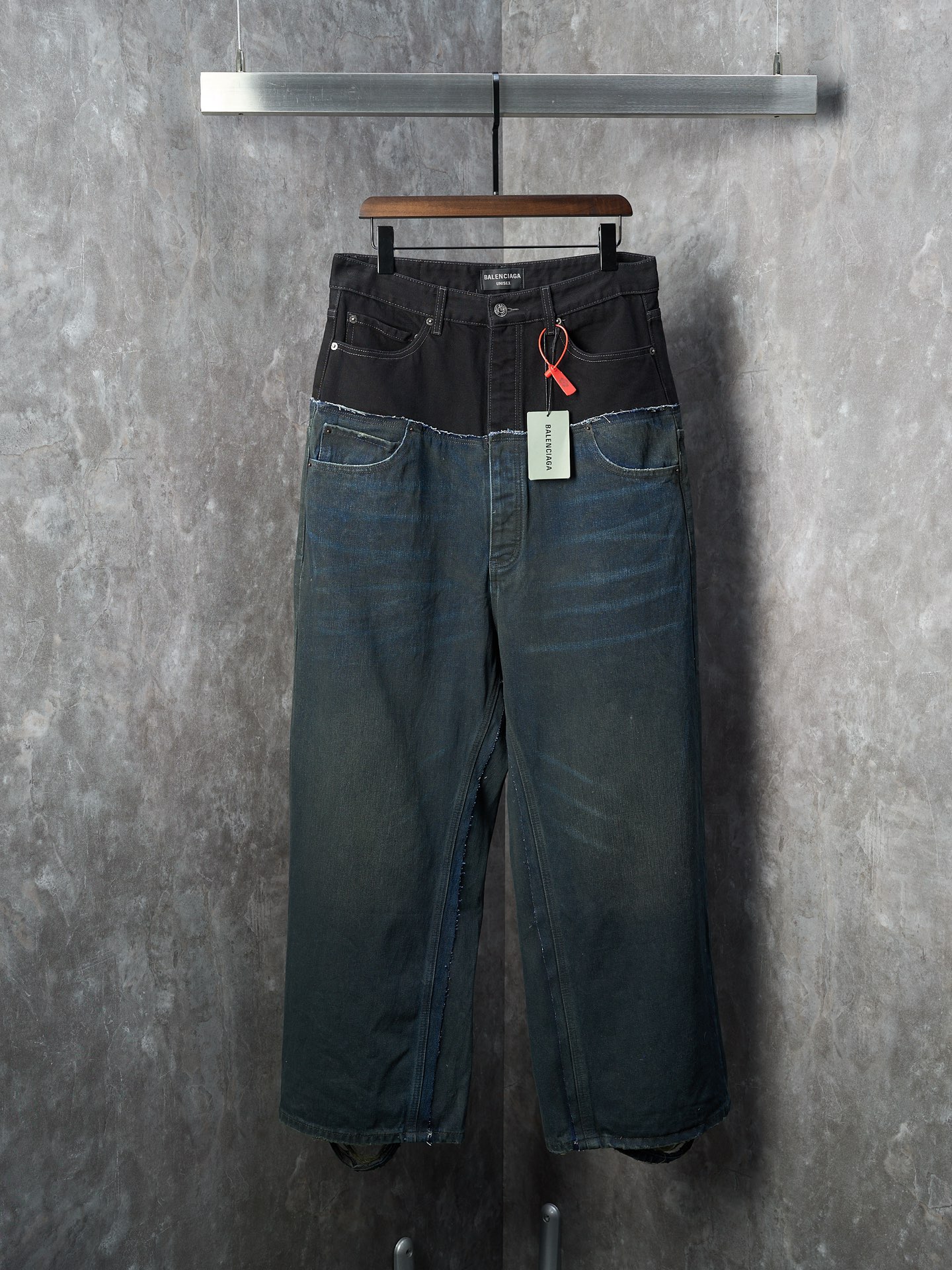 Balenciaga Two-Tone Multi-Pocket Wide Leg Jeans: A Statement in Denim Art