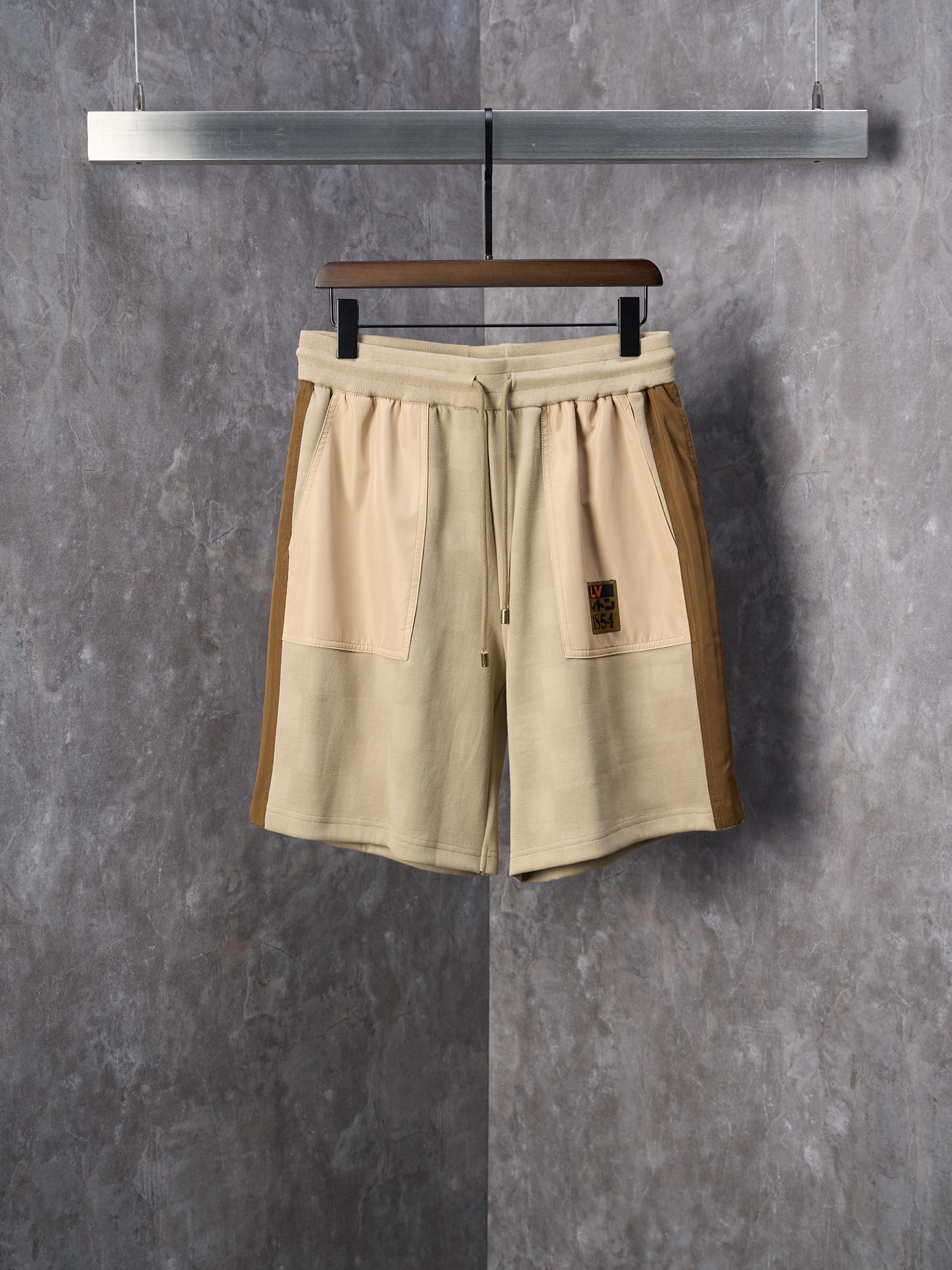 Louis Vuitton x Nigo Schachbrettmuster-Shorts - Casual en Stijlvol