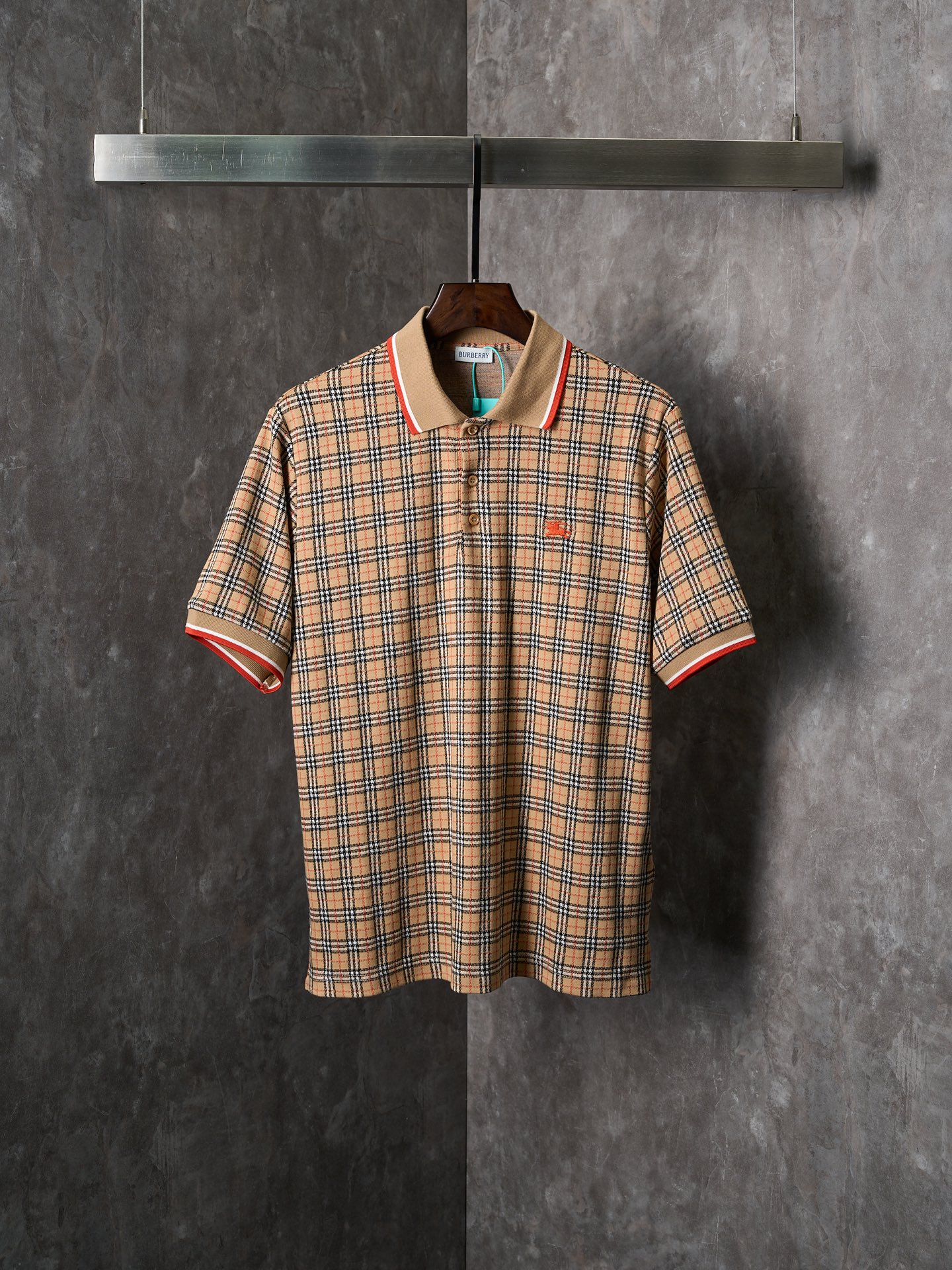 @ 165 [subasta colgante real] Polo de manga corta de punto jacquard de mezcla de algodón a cuadros bordado con pony de …