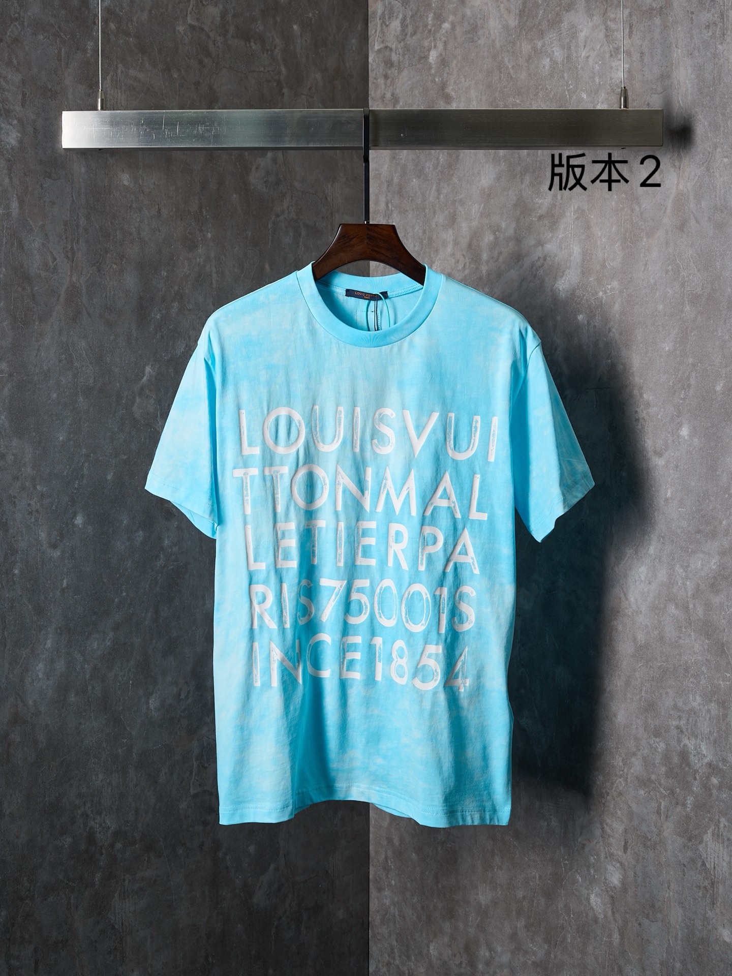P115 [Subasta real] Camiseta de manga corta con estampado tie-dye LV/Louis Vuitton (versión 2) [Stock listo] S M L XL E…