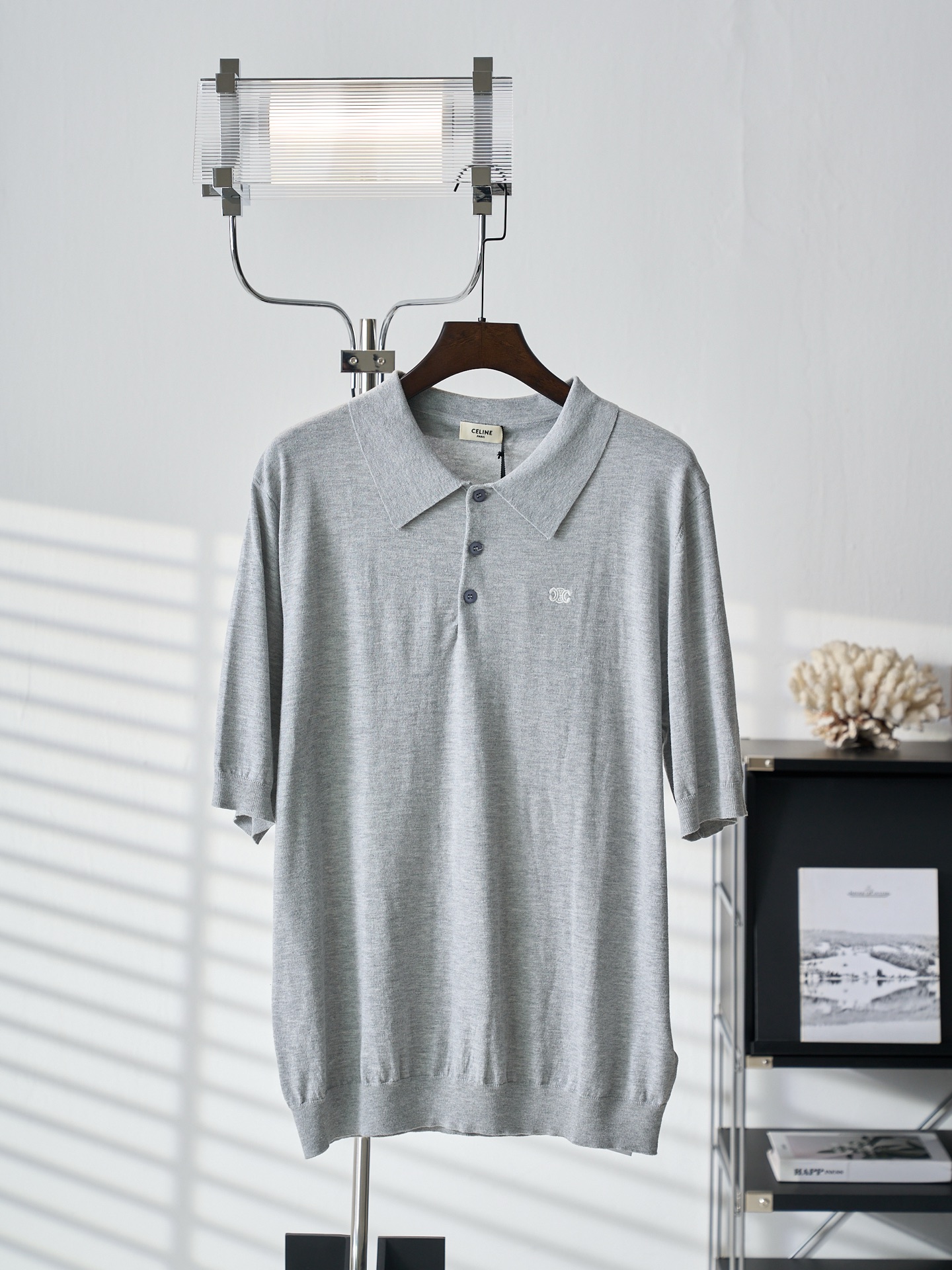 @165【Artículo real fotografiado】CELINE/赛琳 Suéter Polo de manga corta con bordado del Arco de Triunfo 【En stock】S M L XL…