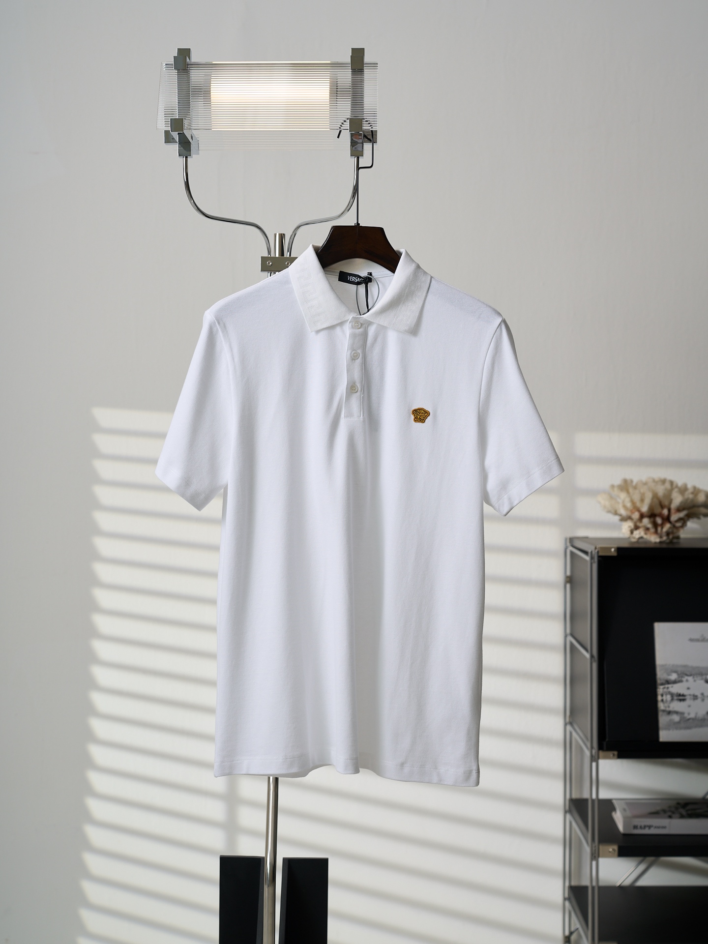 @145 [foto real] VERSACE/范思哲 hombre Medusa bordado manga corta polo, [en stock] S M L XL, desarrollo comprado por 2800 …