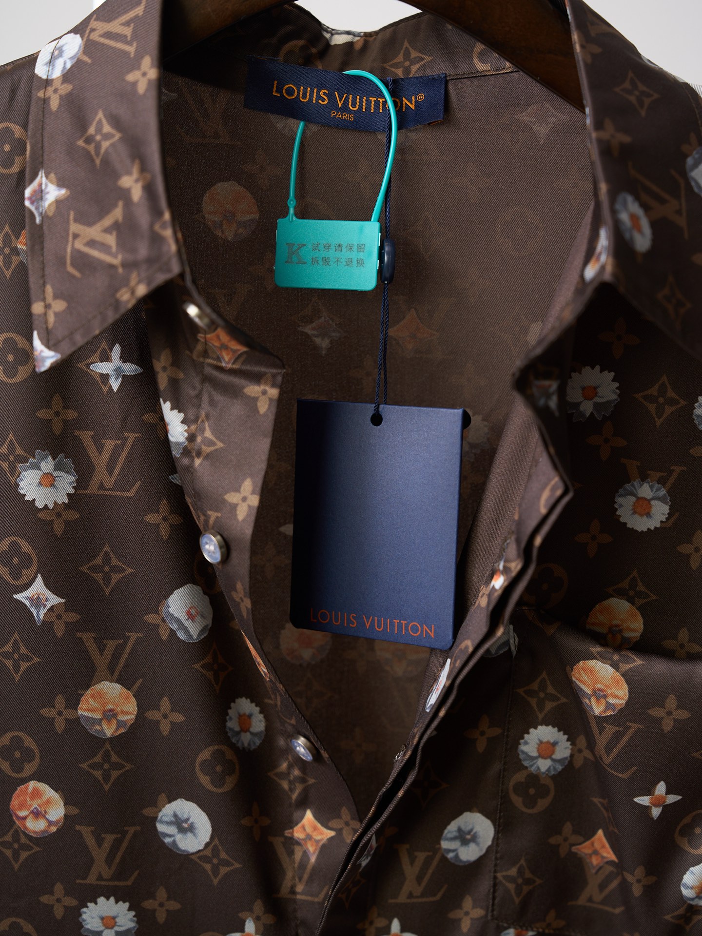 Louis Vuitton 380【实物挂拍】LV/路易威登 满印花朵老花短袖衬衫