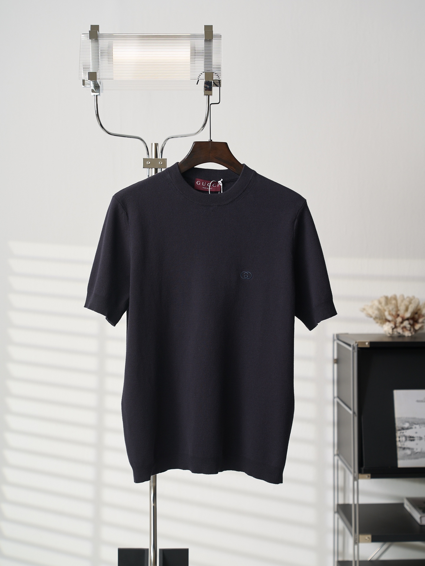 @185 [Fotografía real] GUCCI/Gucci Camiseta de cuello redondo de mezcla de seda y algodón con bordado GG. [En stock] S …