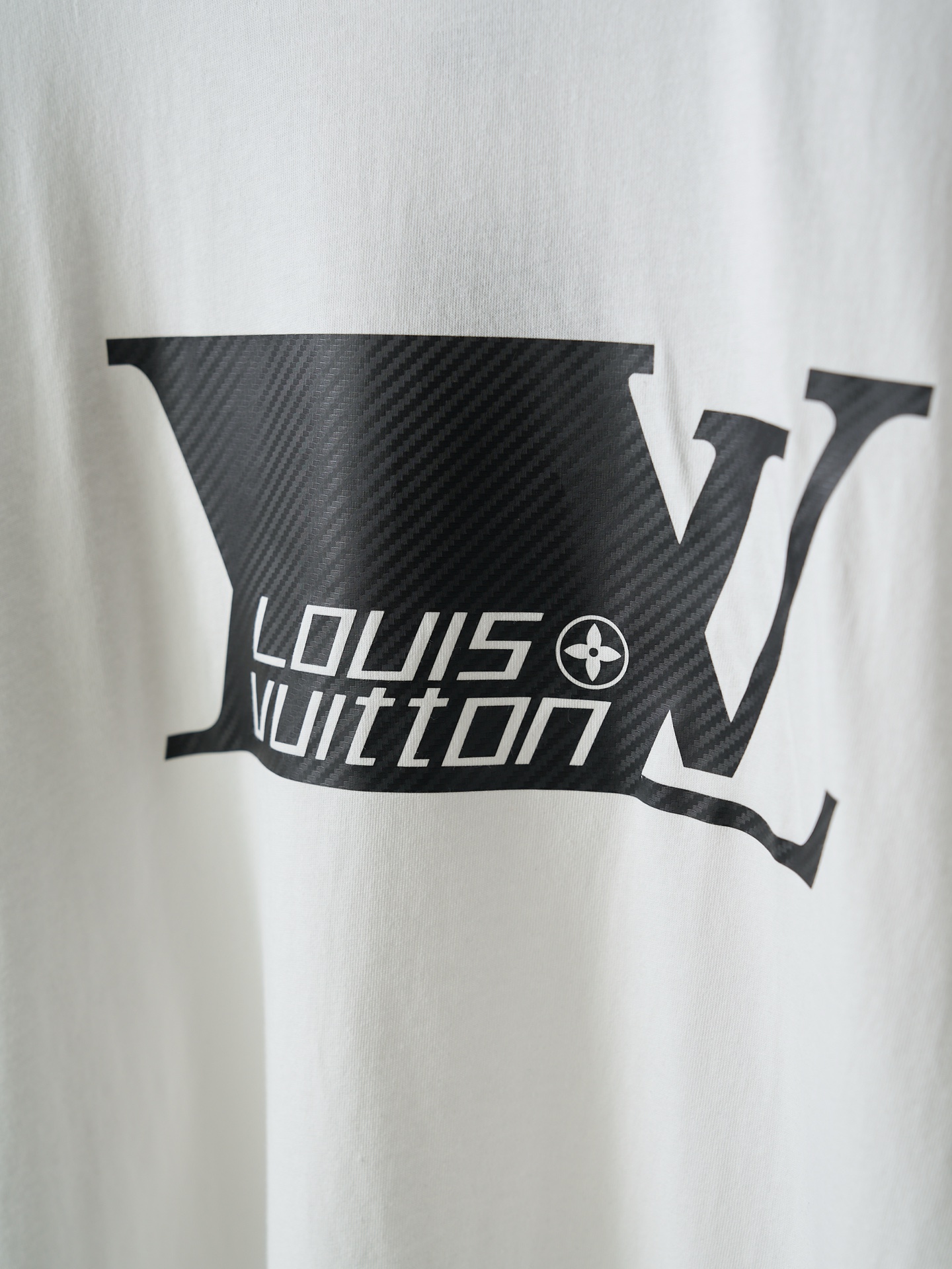 Louis Vuitton 棉质碳纤维印花标识T恤版本3