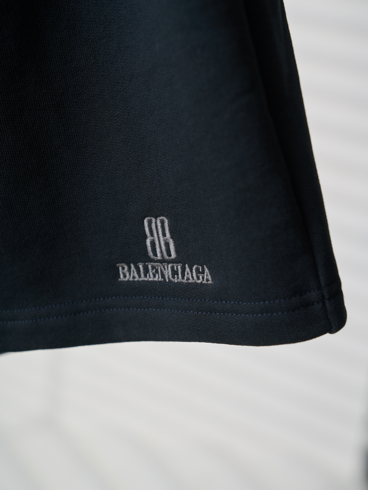 Balenciaga nano BB刺绣短裤