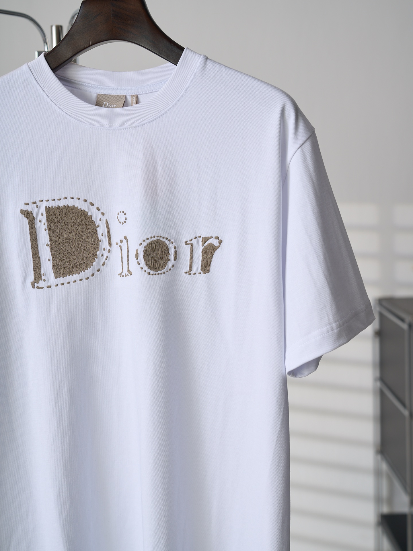 Dior Reverse 刺绣圆领短袖T恤版本3