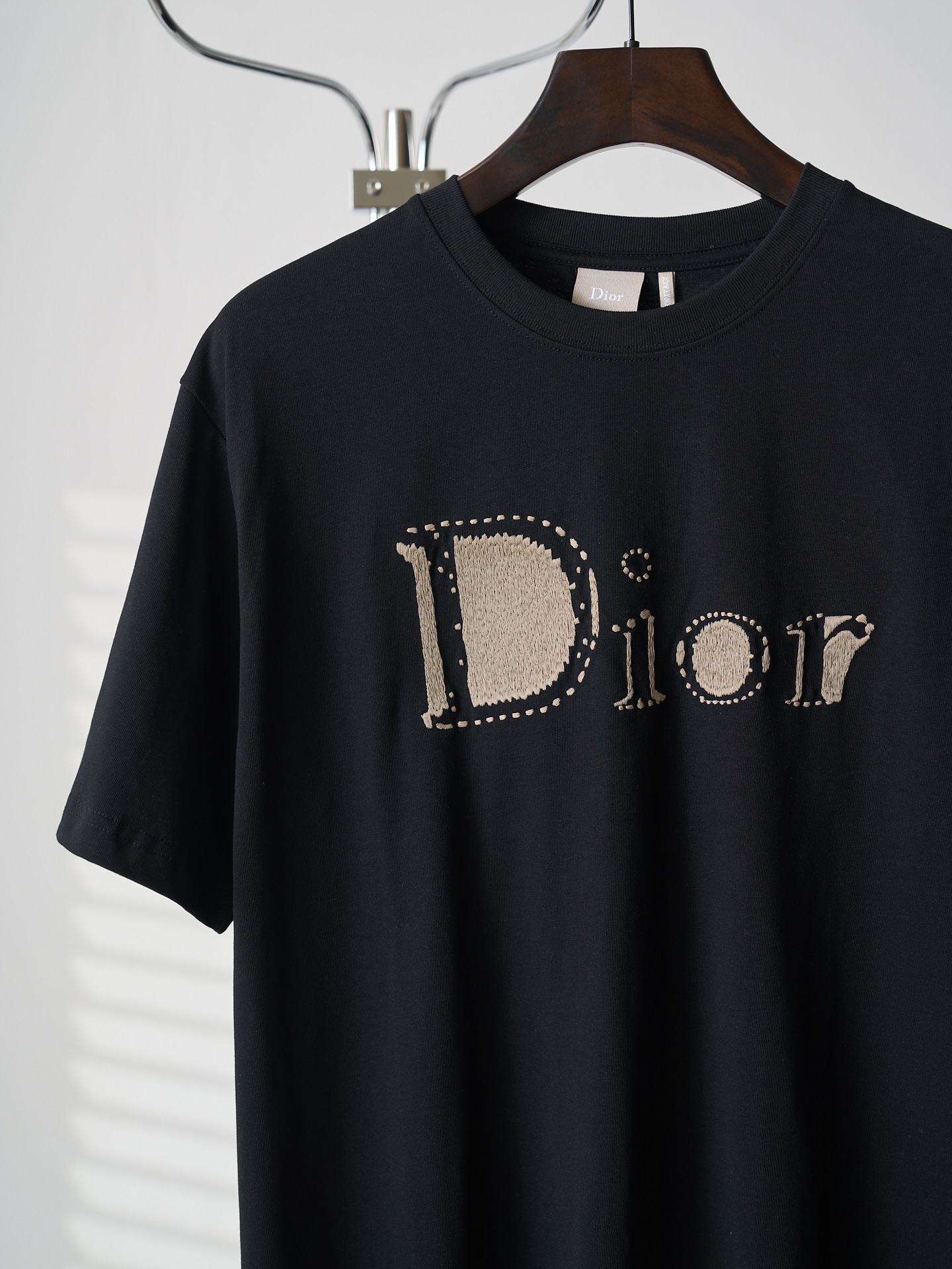 Dior Reverse 刺绣圆领短袖T恤版本3