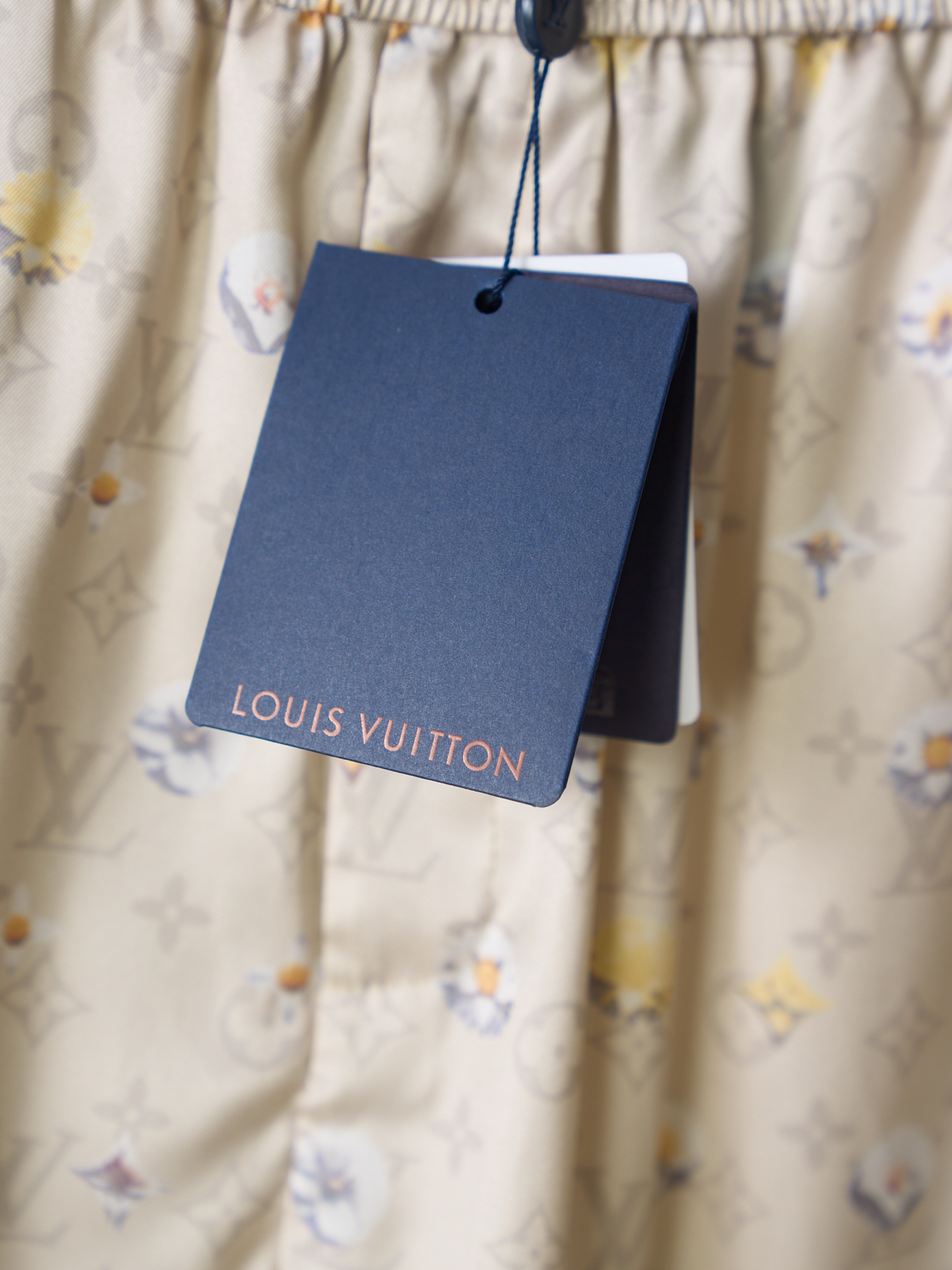 Louis Vuitton 满印花朵老花短裤