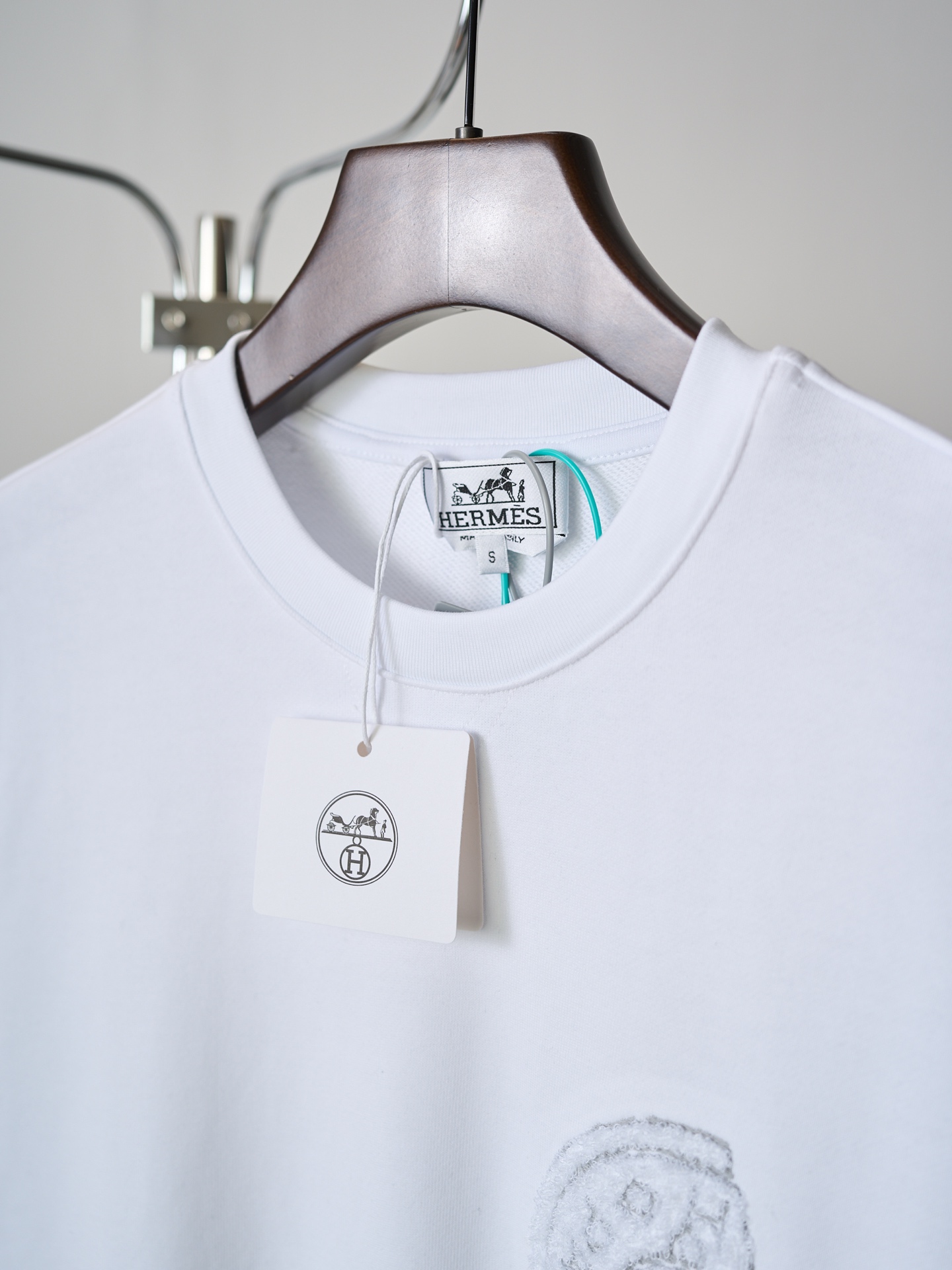 Hermès 毛巾绣贴片刺绣C.D.S圆领短袖T恤