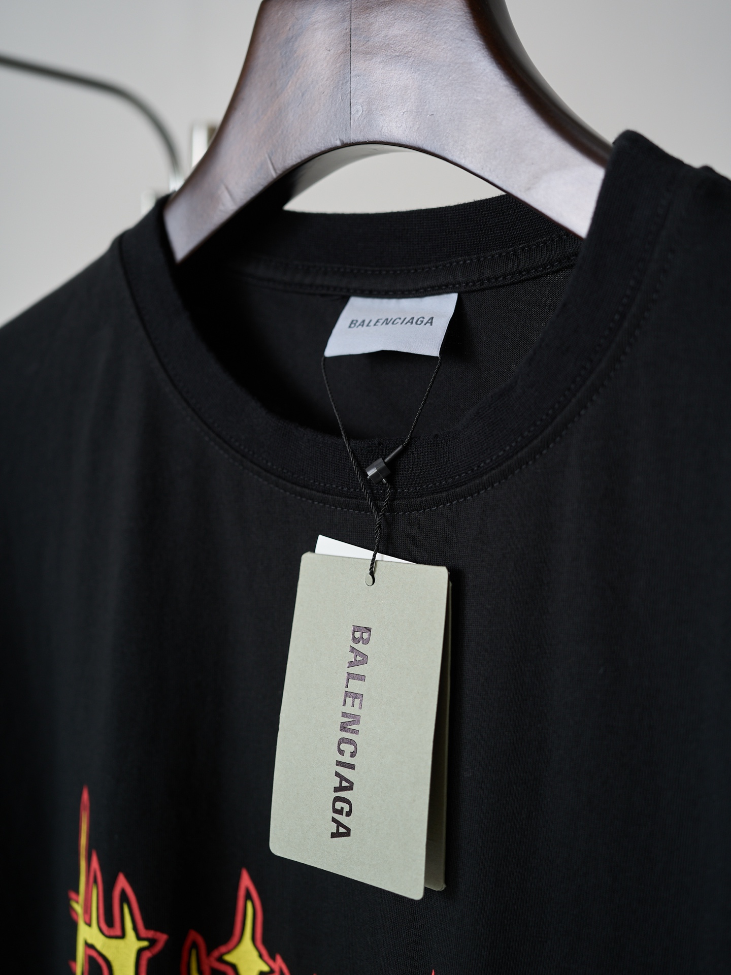 Balenciaga 城堡直喷印花圆领短袖T恤
