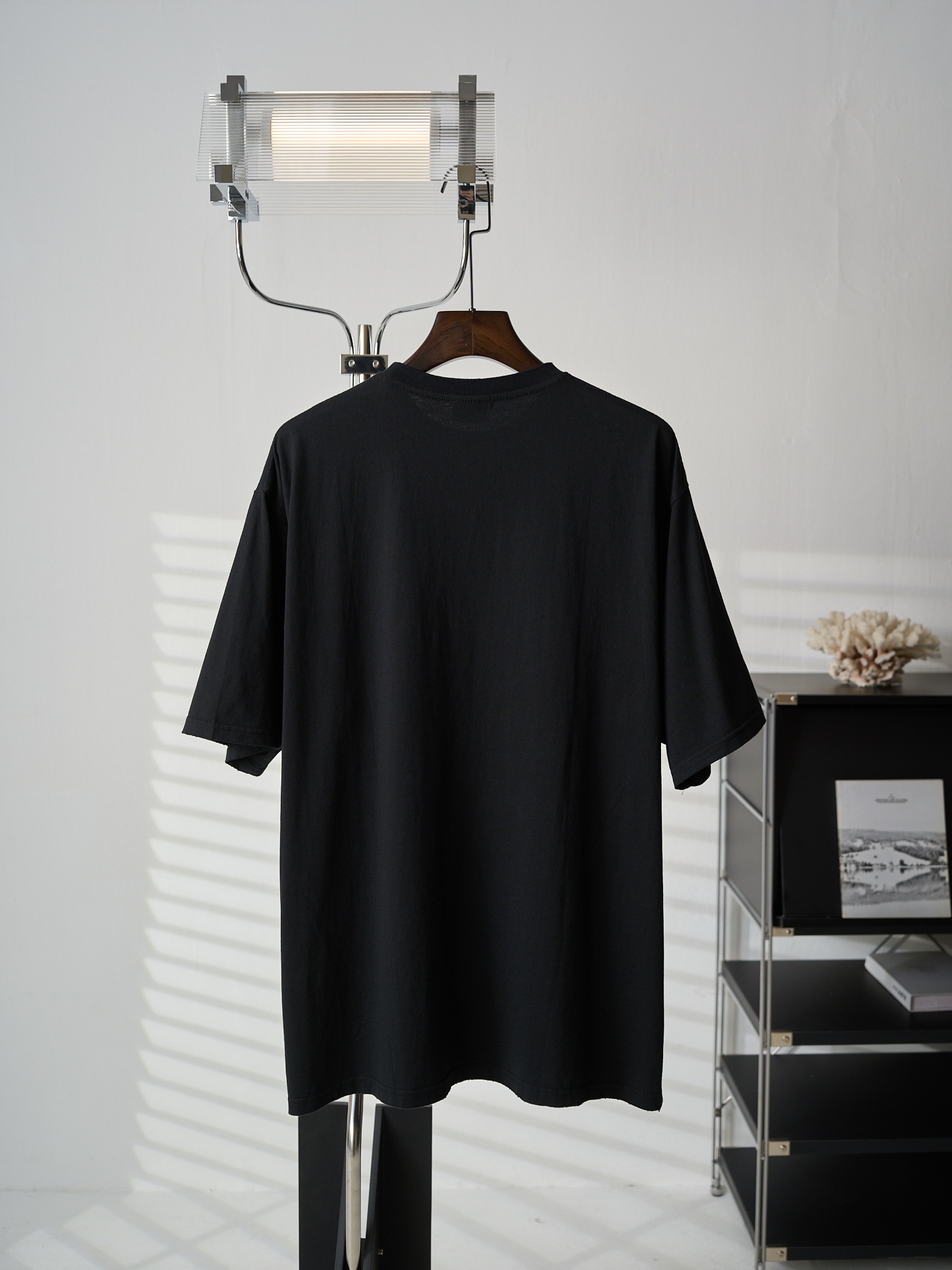Balenciaga 铁塔直喷印花圆领短袖T恤