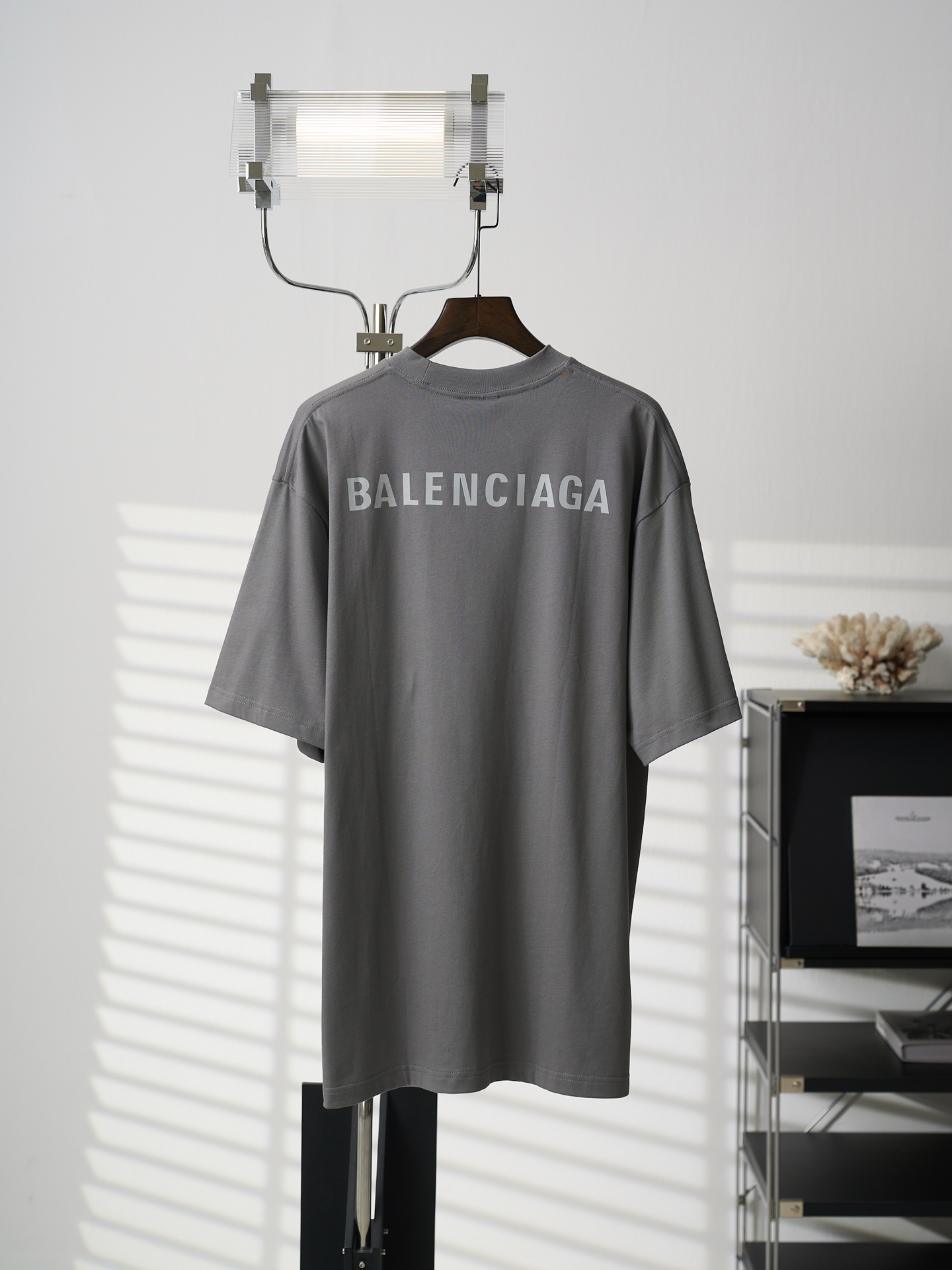 Balenciaga 字母标识反光圆领短袖T恤