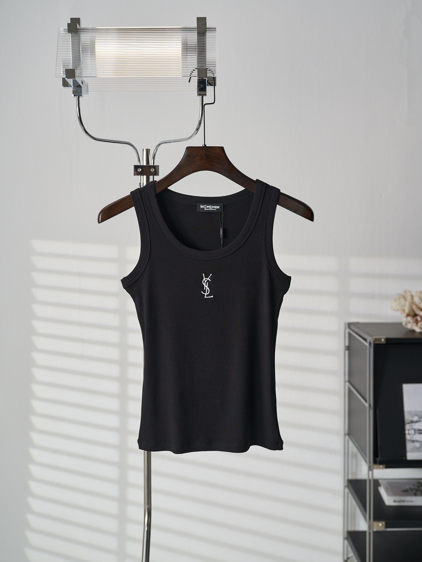 Saint Laurent YSL 字母刺绣弹力背心女款