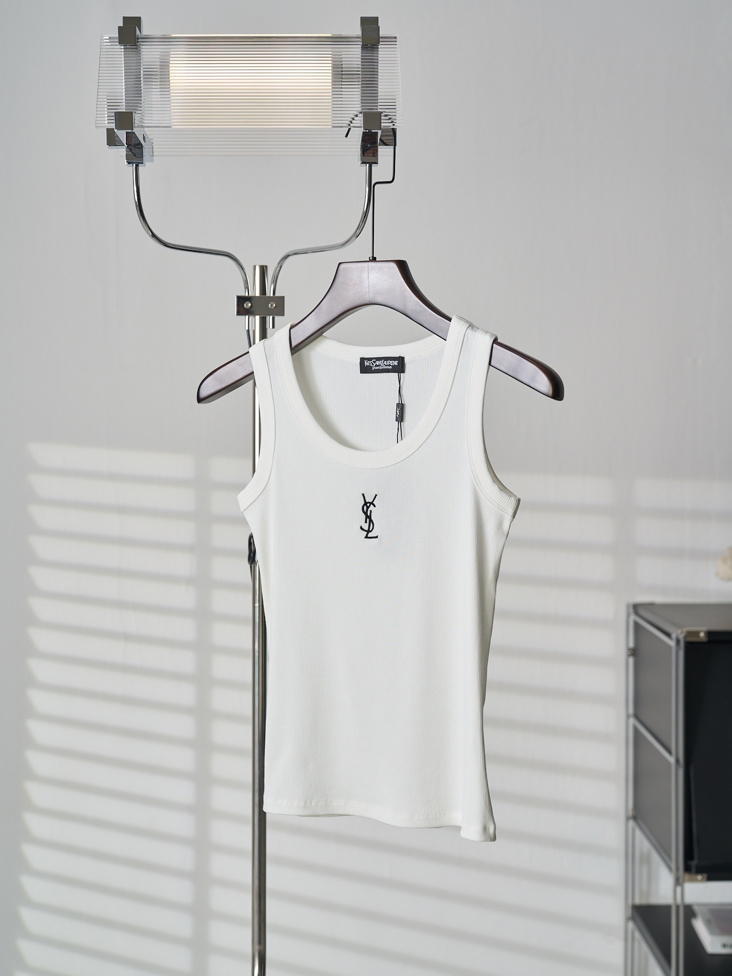 Saint Laurent YSL 字母刺绣弹力背心女款